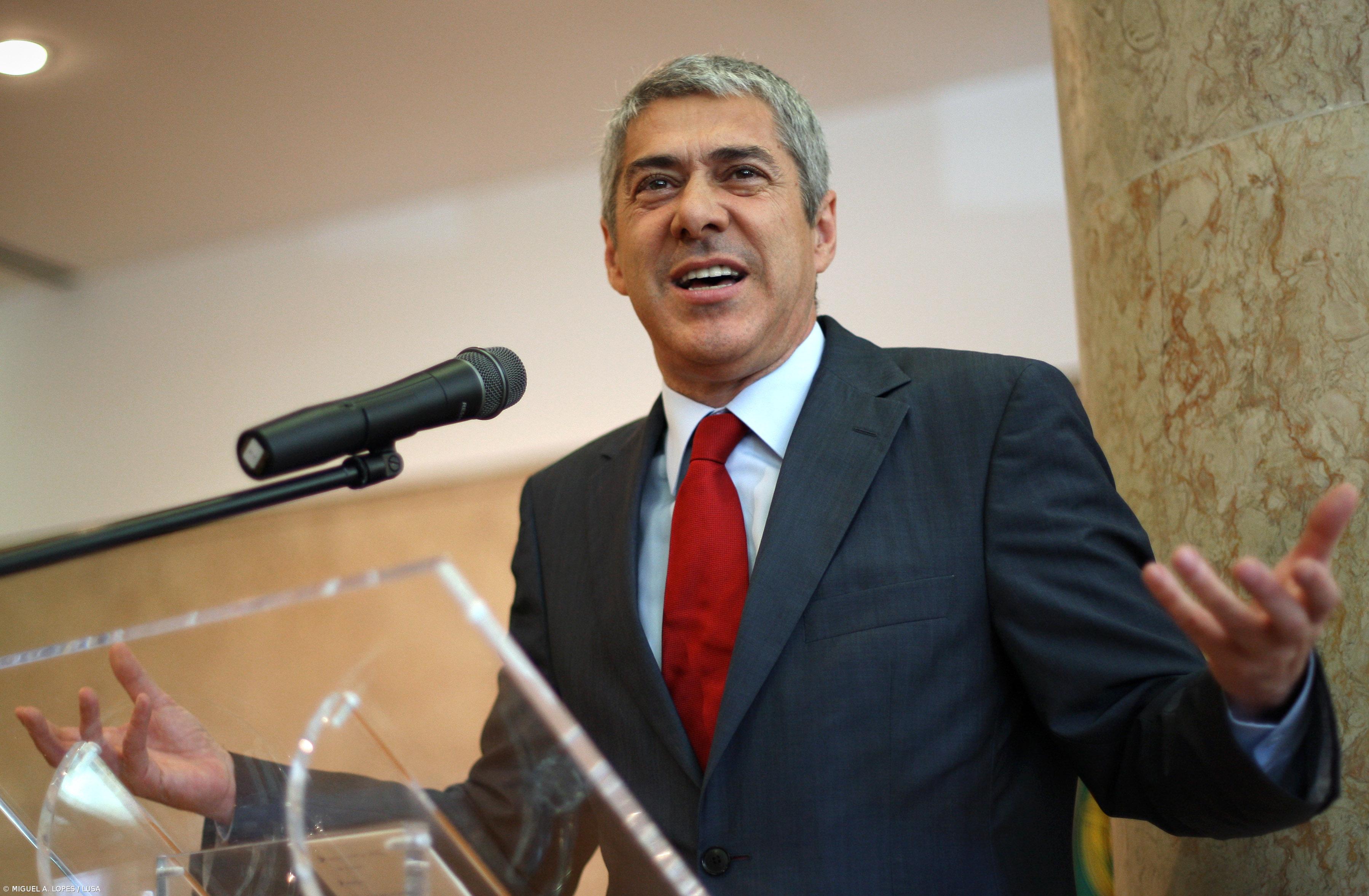 Sócrates diz-se empenhado em que Alegre ganhe as eleições  – Imagem 1