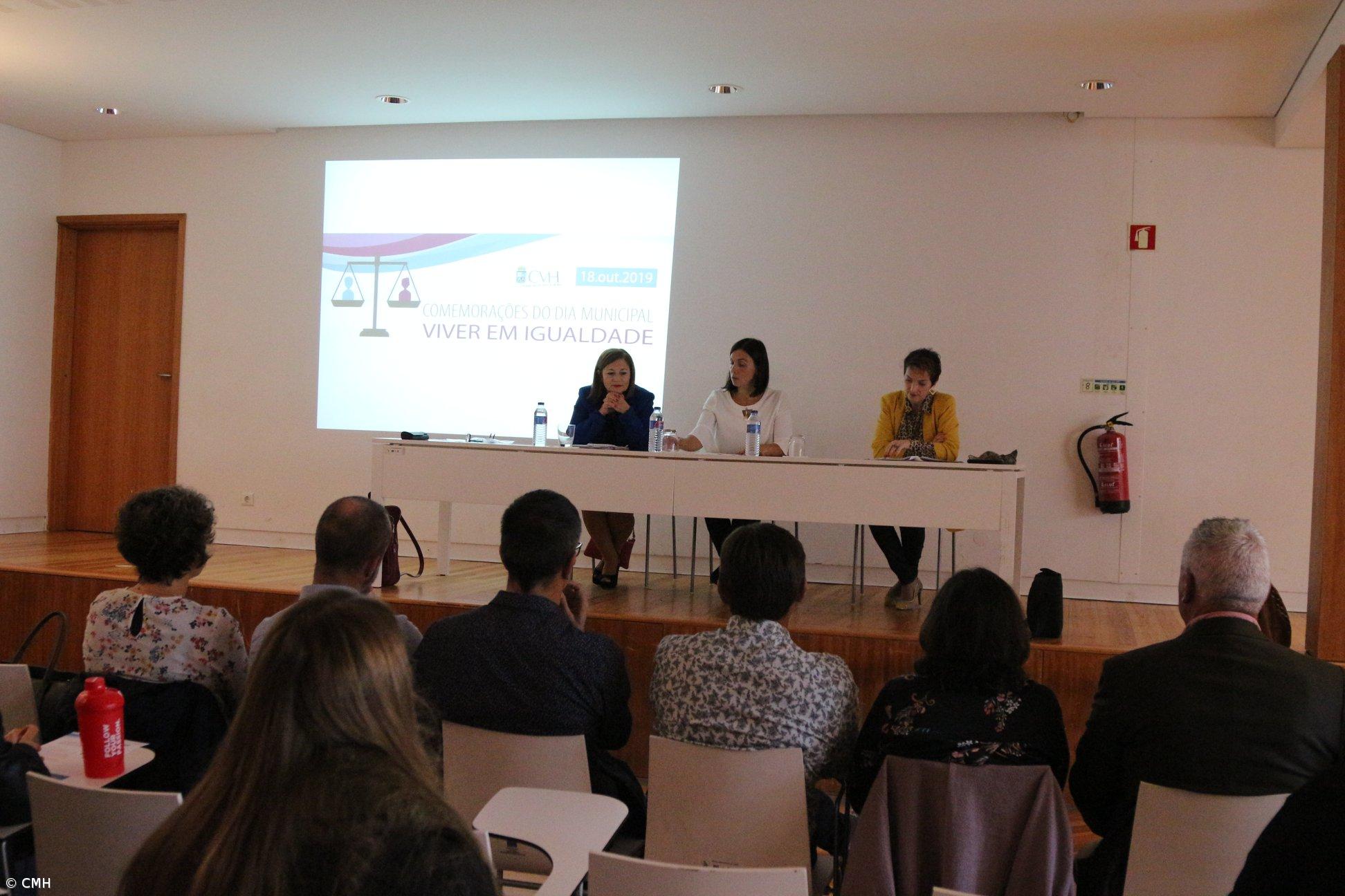 Câmara da Horta cria equipa para a Igualdade na Vida Local – Imagem 1