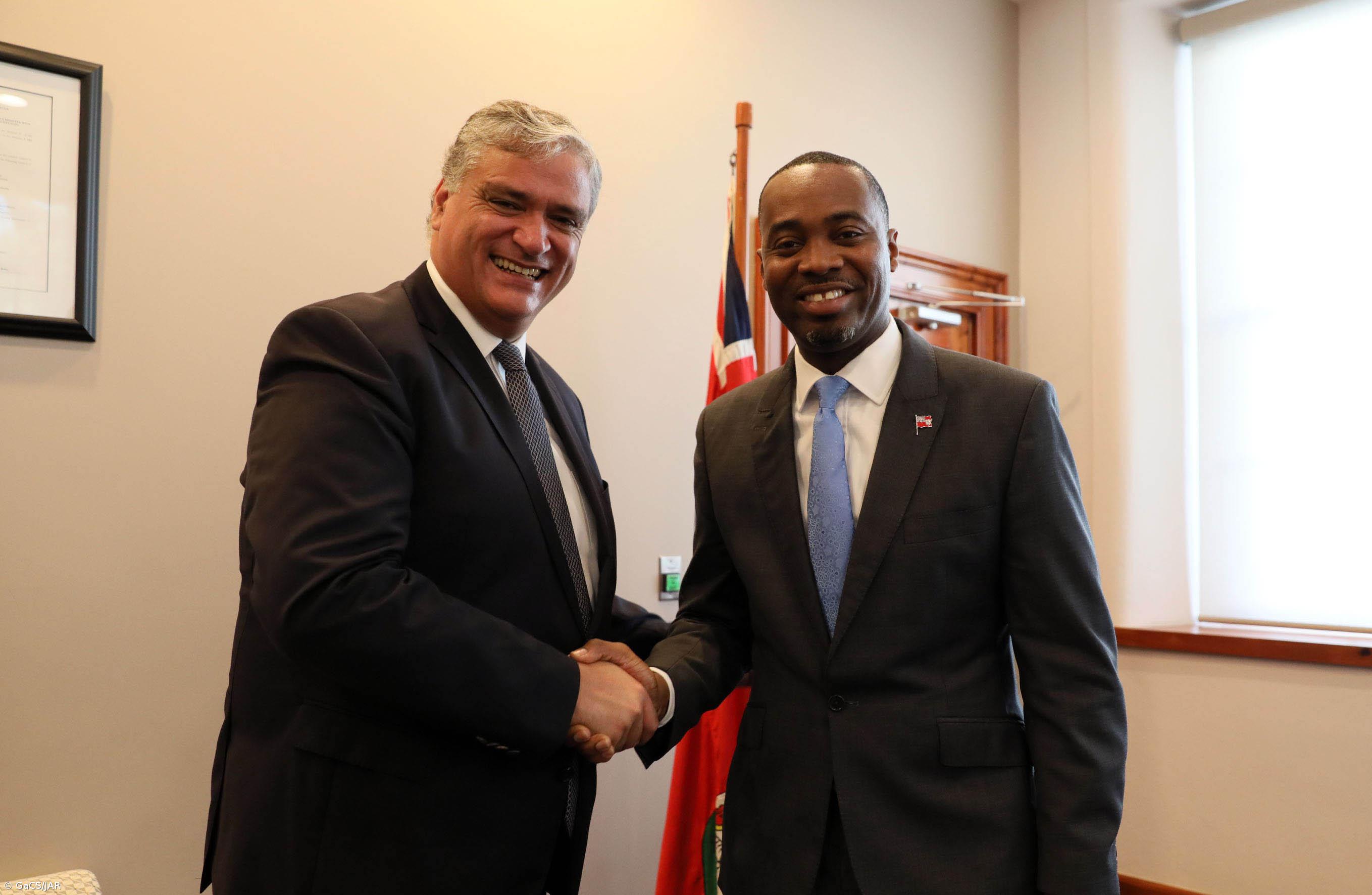 Vasco Cordeiro satisfeito com visita à Bermuda e integração da comunidade açoriana – Imagem 2