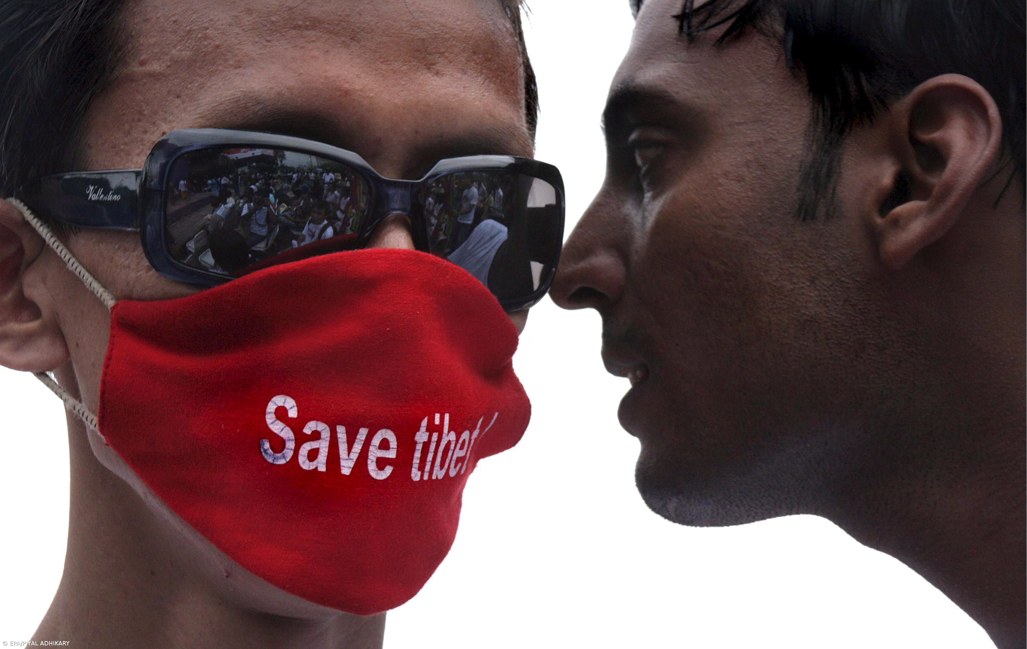 Luta contra domínio de Pequim em debate – Imagem 1