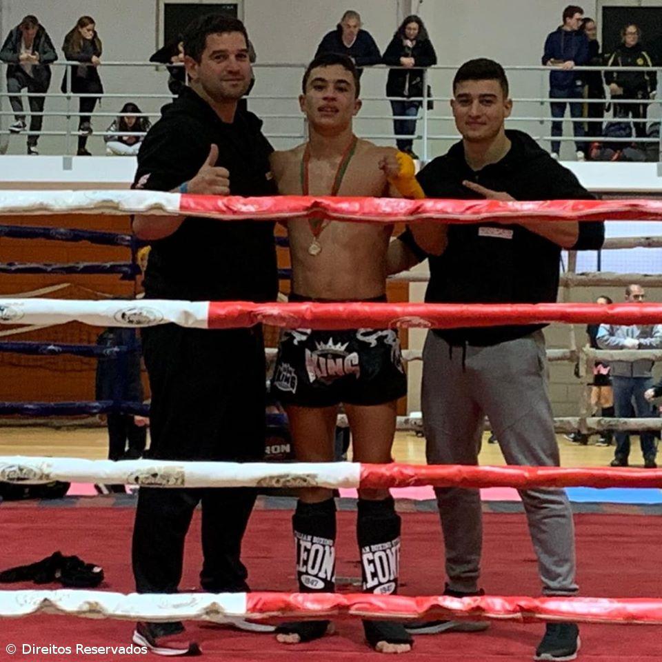 Gonçalo Silva traz medalha de ouro para o Arrifes Kickboxing Clube  – Imagem 2