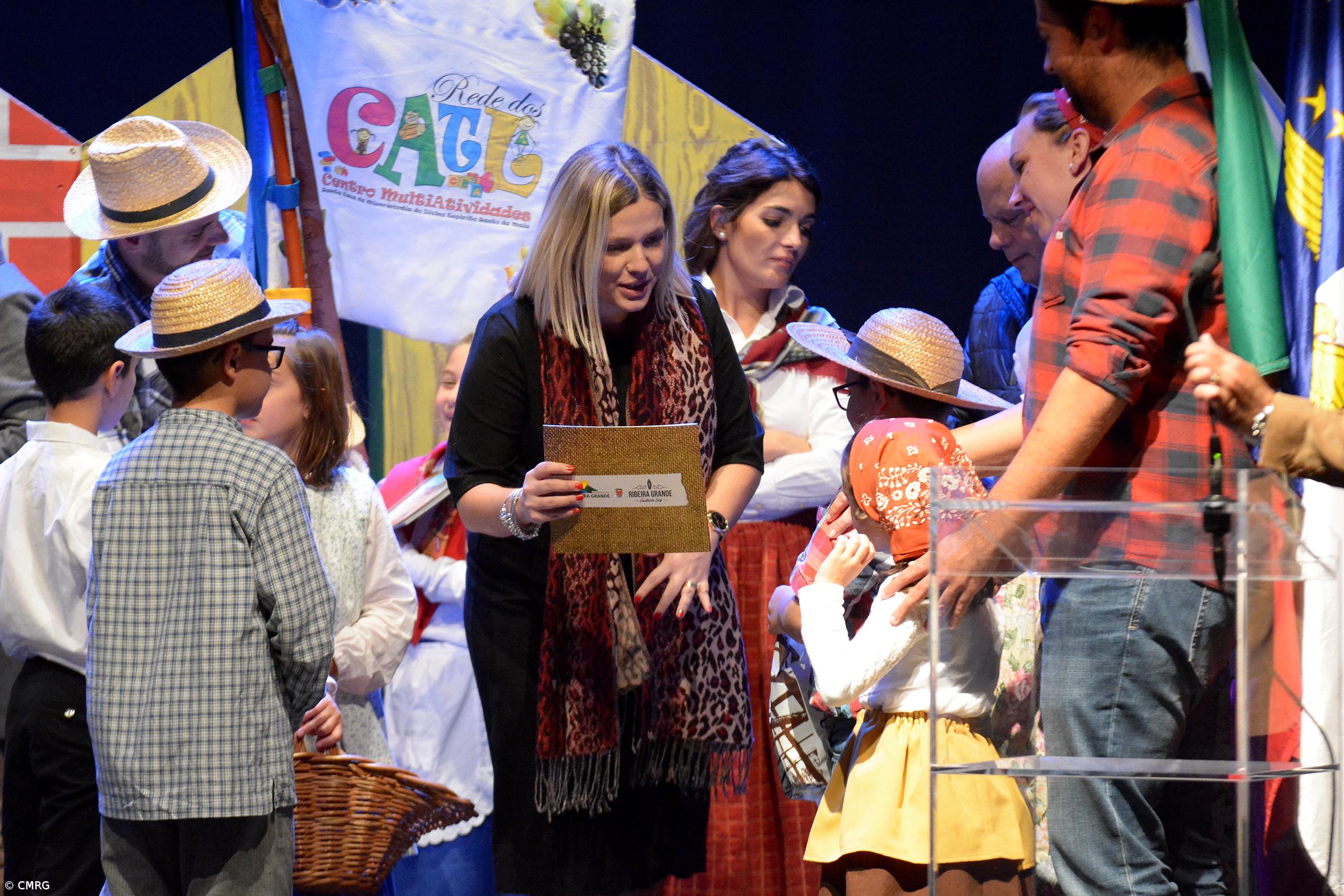 Festival infantil de folclore mantém viva tradição junto das crianças e jovens – Imagem 2