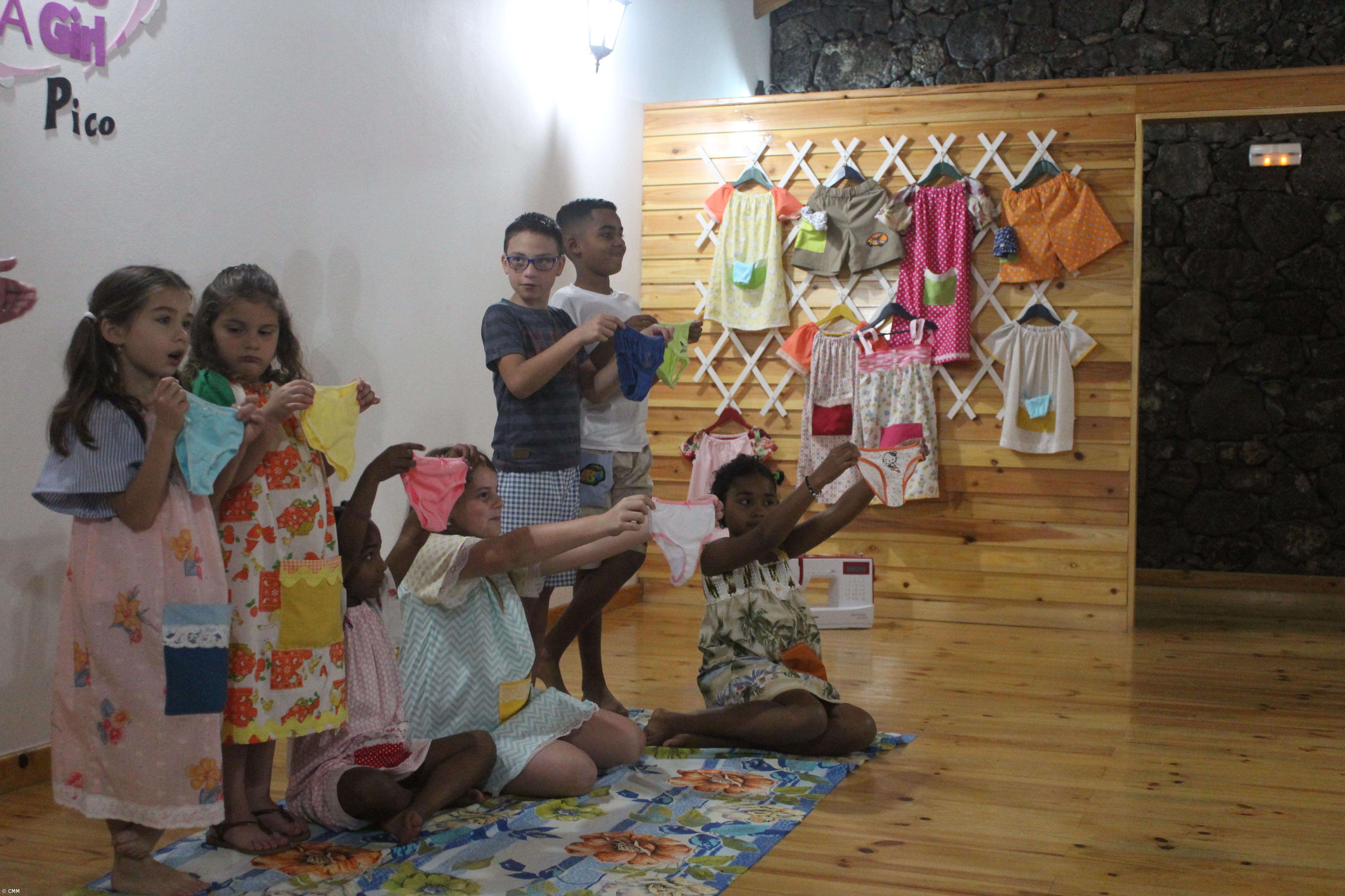 No Pico costuram-se vestidos que salvam vidas – Imagem 1