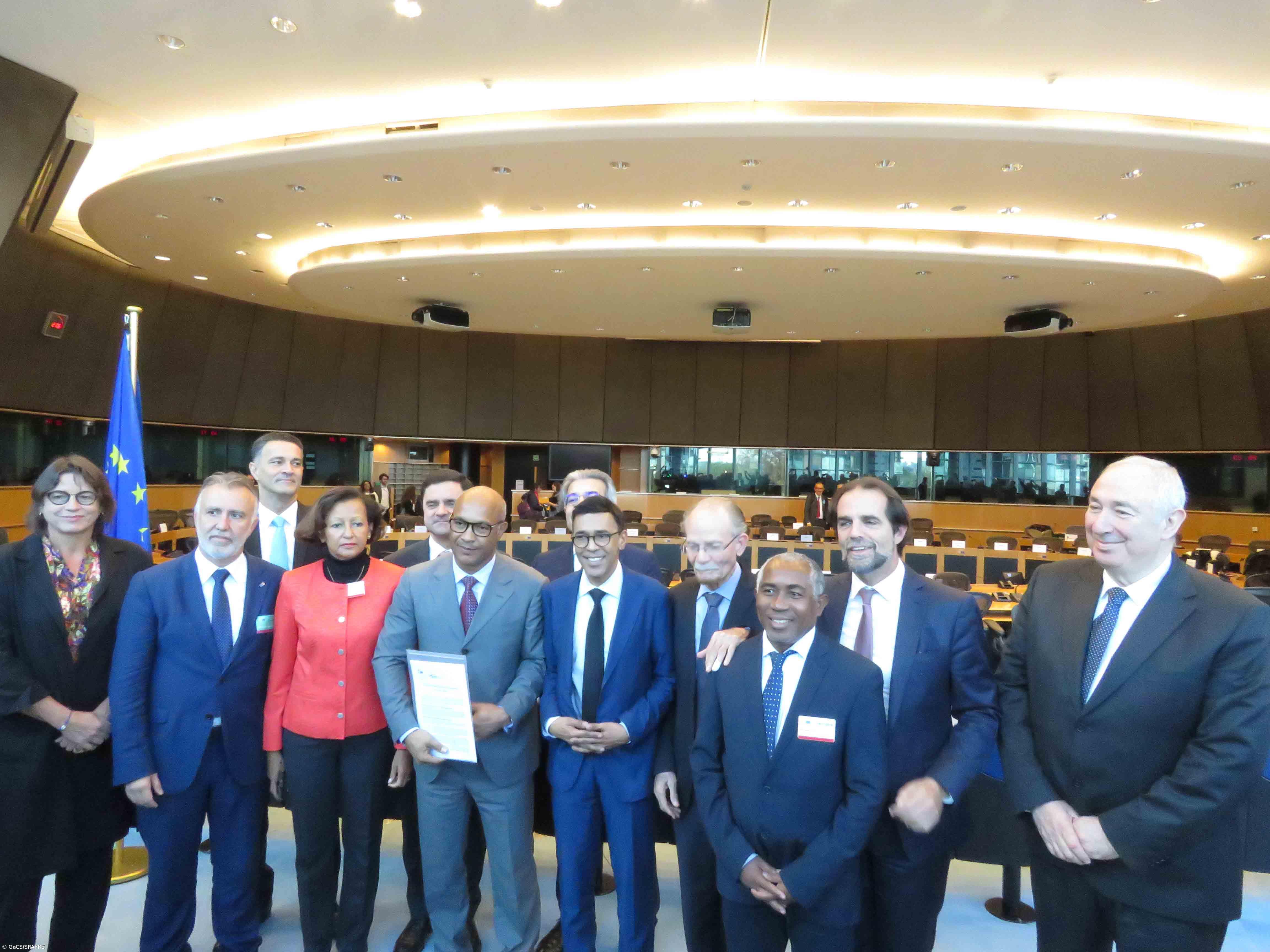 Madeira e Açores rejeitam cortes nas políticas europeias e mudanças no acesso aos fundos – Imagem 1