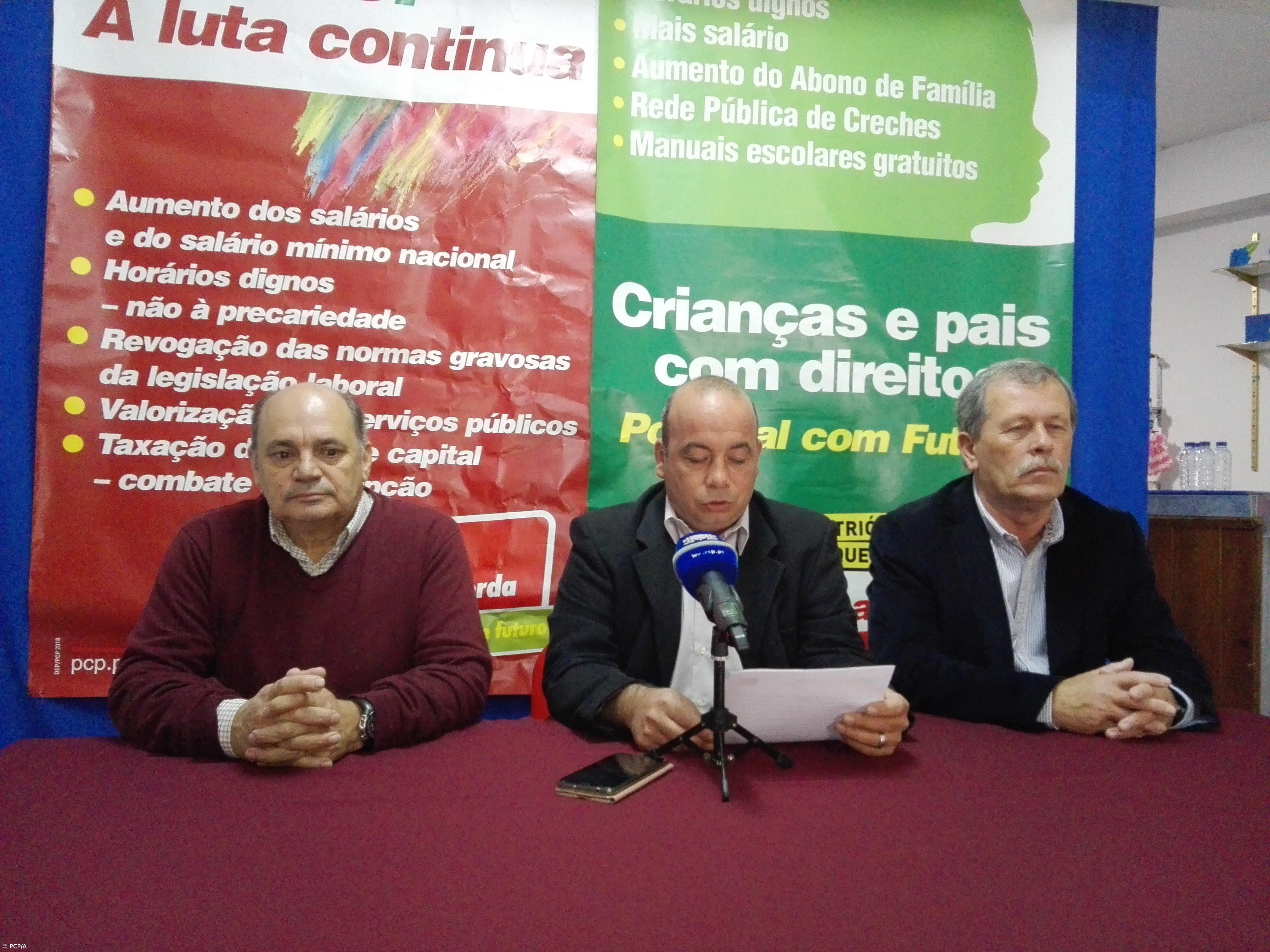 PCP/Açores quer reduzir horário dos docentes do 1.º ciclo e pré-escolar – Imagem 1