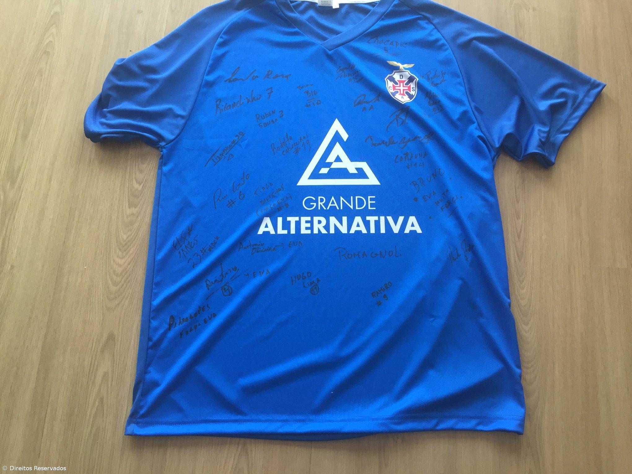 Clubes de São Miguel solidários com a pequena Eva – Imagem 3