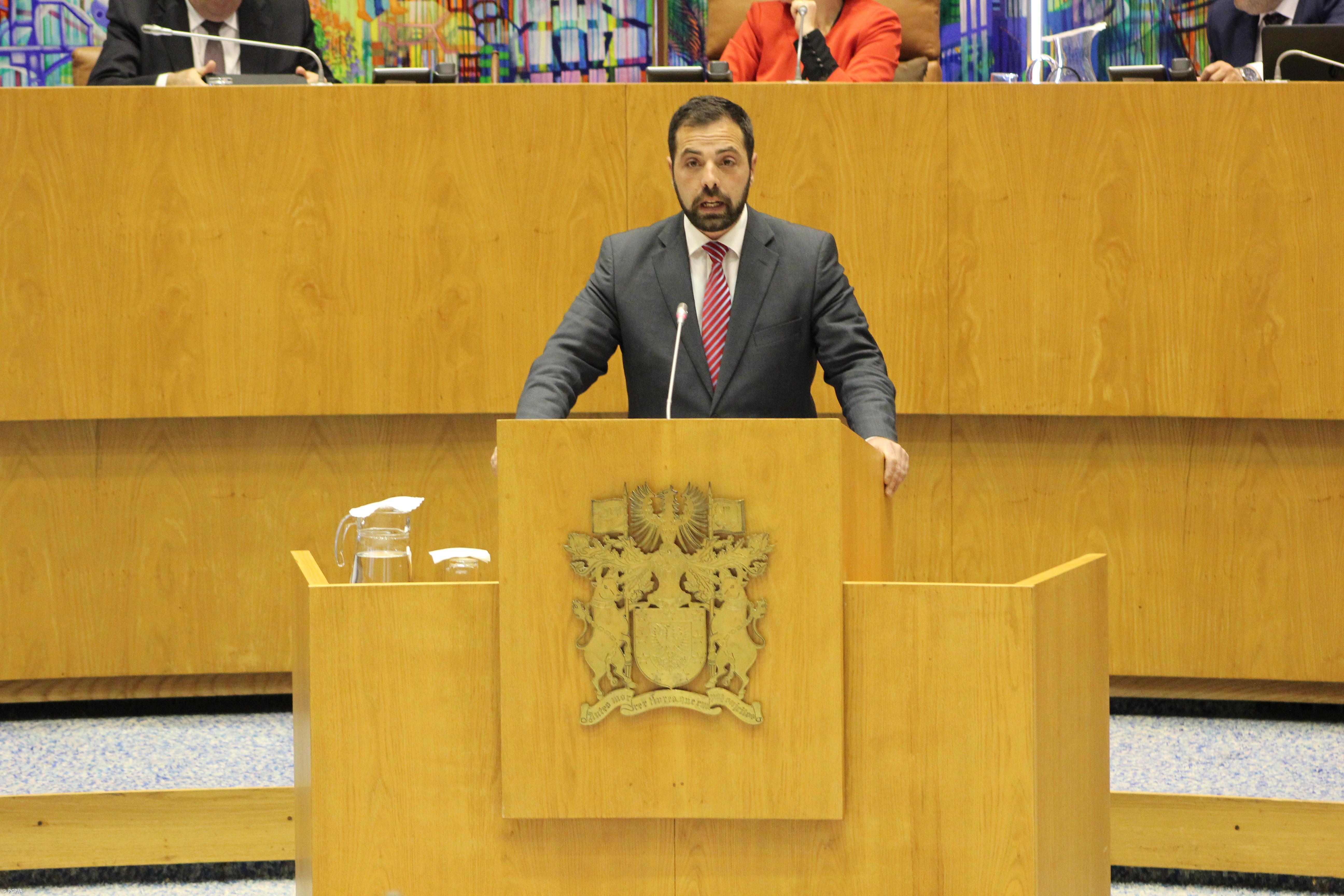 Problemas das ilhas mais pequenas em debate no parlamento dos Açores – Imagem 2