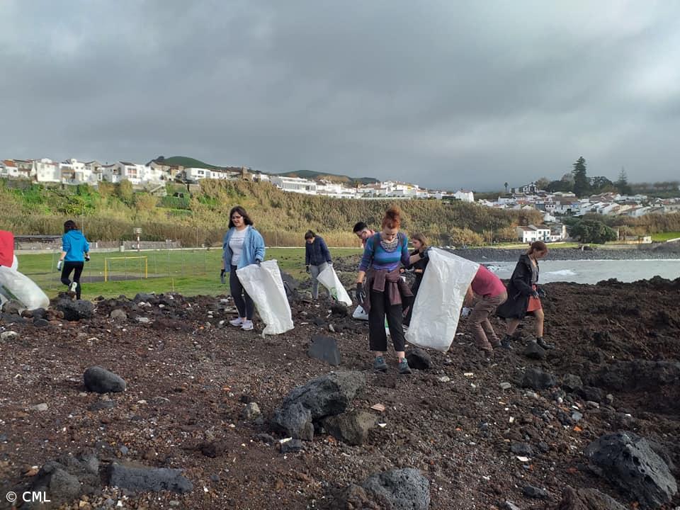Recolhidos 230 quilos de resíduos na Lagoa – Imagem 1