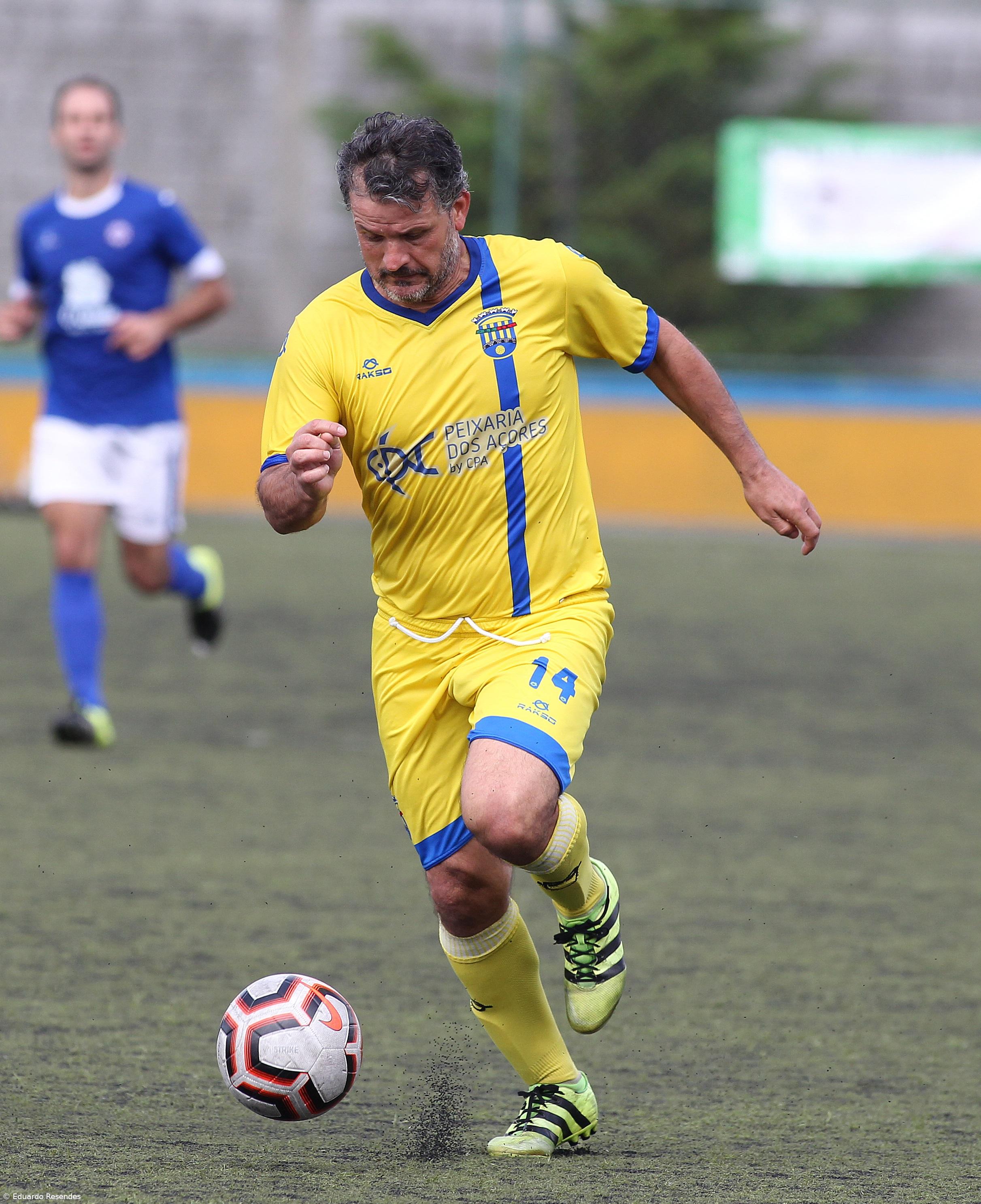 O futebol não tem BI ou como Basílio Almeida não sabe parar de marcar golos aos 48 anos – Imagem 2