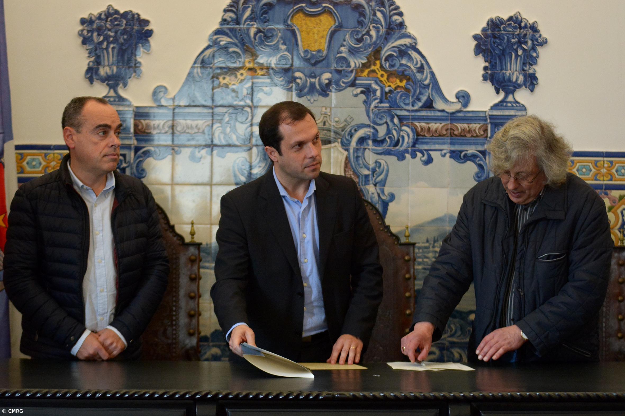 Câmara da Ribeira Grande apoia obras de beneficiação na igreja Nossa Senhora da Estrela – Imagem 1