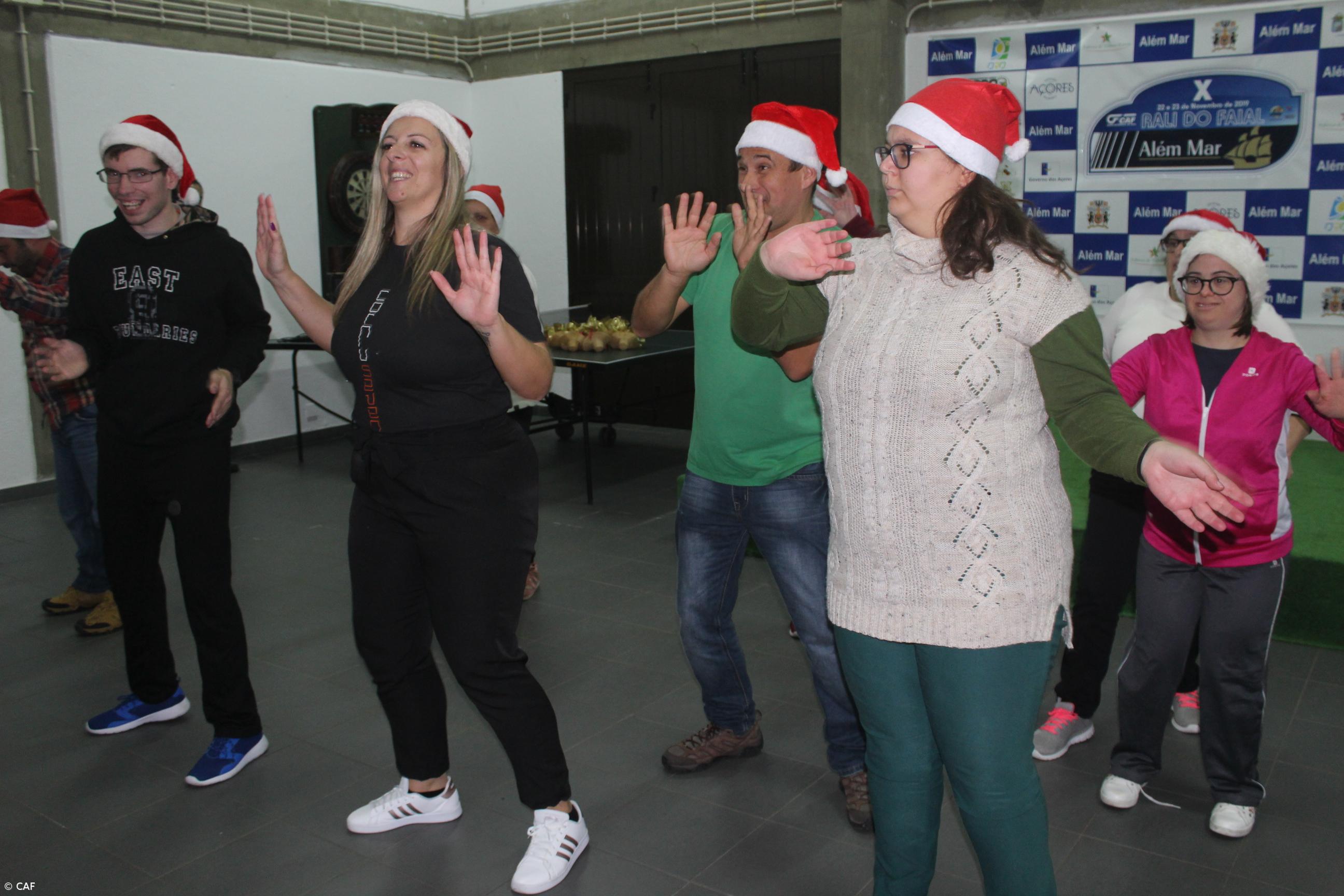 Passeio de Natal do CAF junta dezenas crianças, pilotos e simpatizantes – Imagem 7
