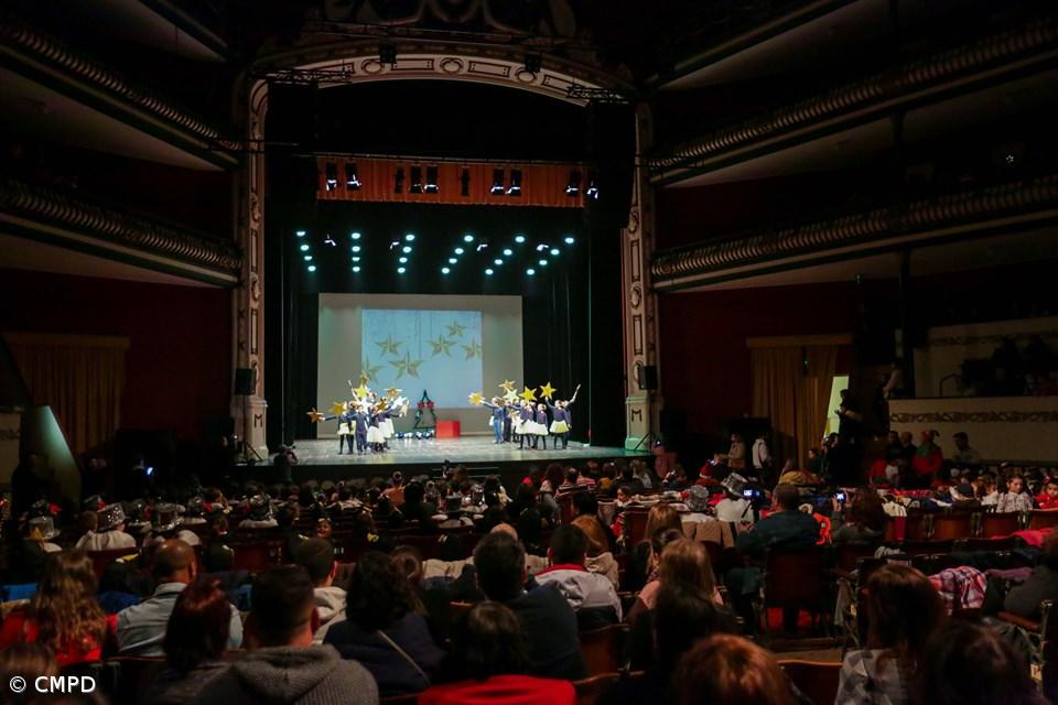 Festa de Natal dos ATL da Câmara de Ponta Delgada reuniu cerca de 3.450 pessoas – Imagem 1