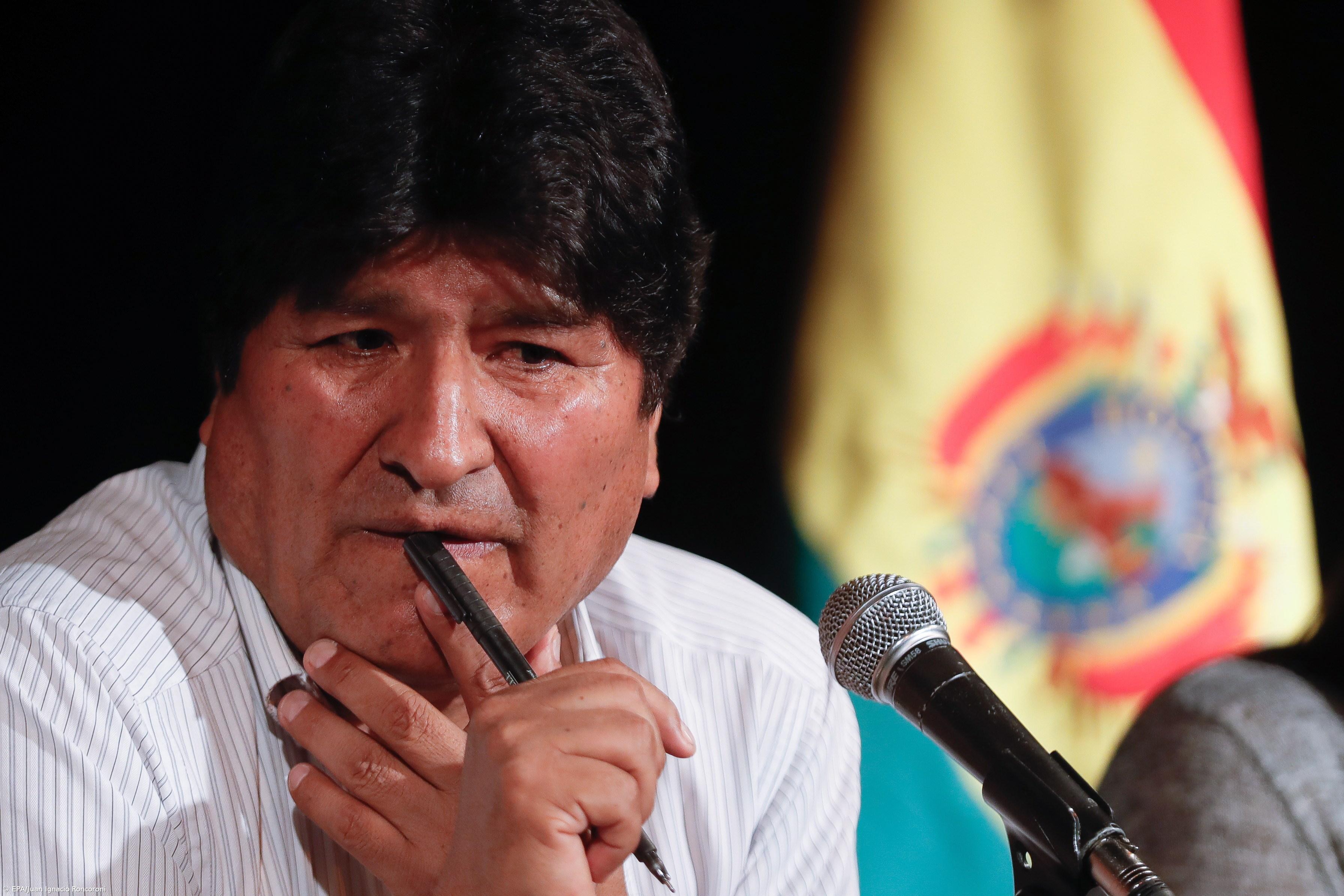 Evo Morales critica líder da Argentina por lhe retirar estatuto de refugiado – Imagem 1