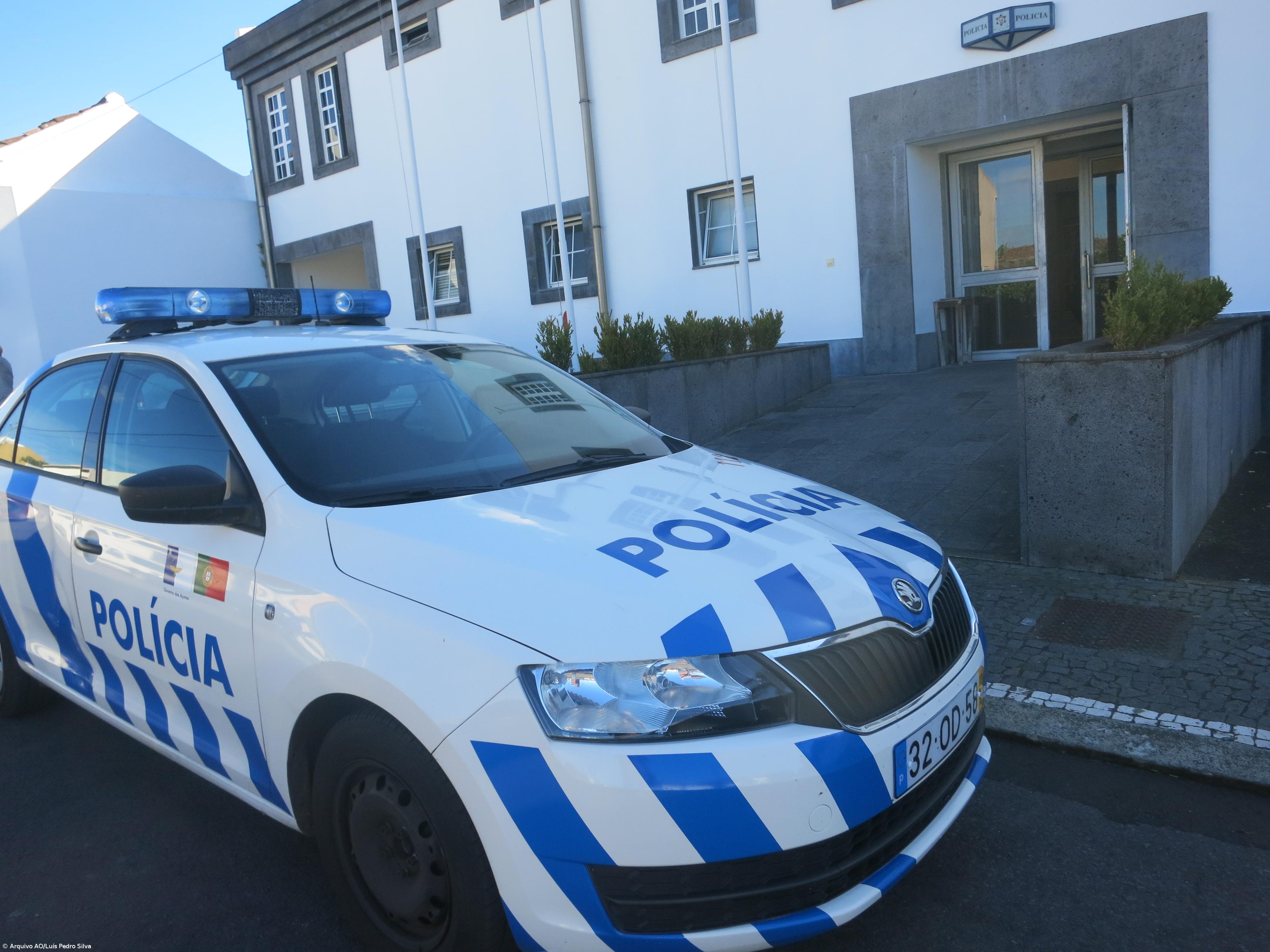 Detidos dois homens por tráfico de estupefacientes na Lagoa – Imagem 1