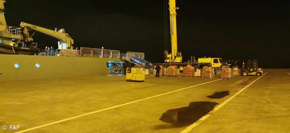 Forças Armadas transportam bens essenciais para apoio à população das Flores – Imagem 1