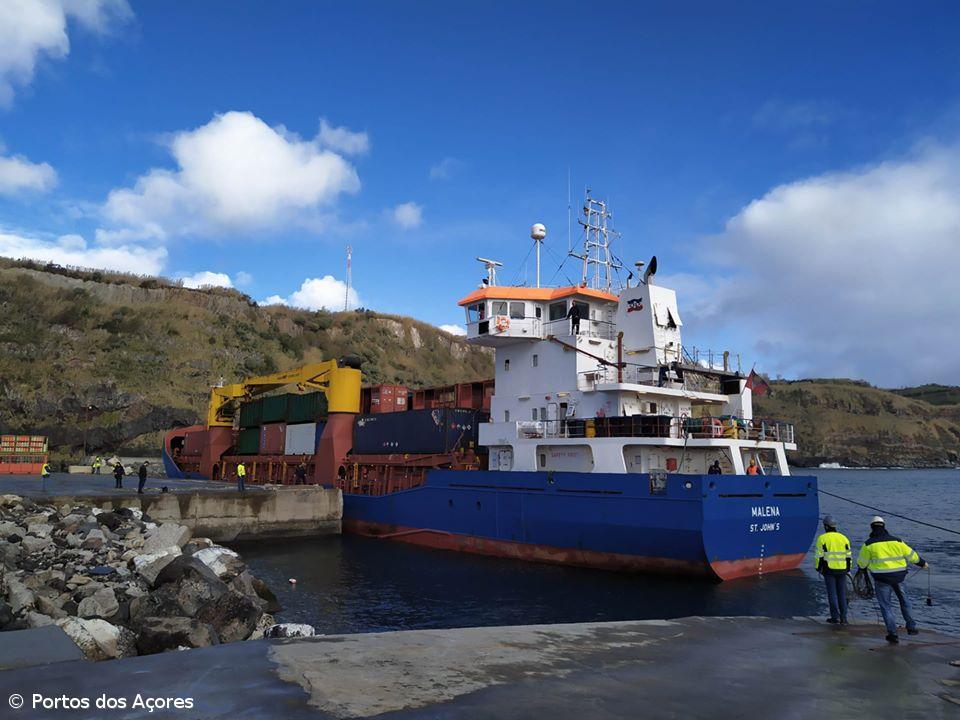 Navio 'Malena' já atracou no Porto das Lajes das Flores – Imagem 1
