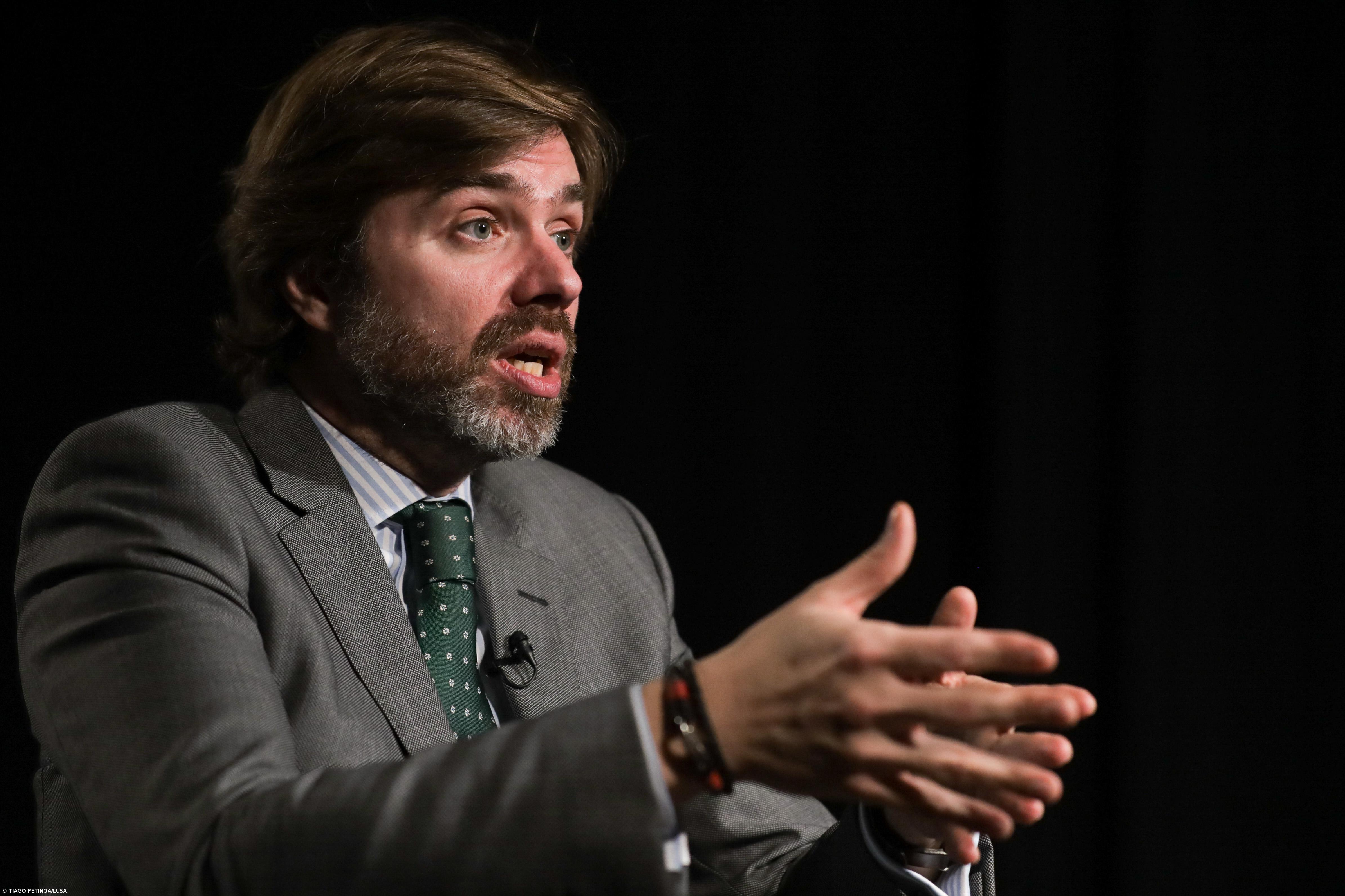 João Almeida diz que liderança do CDS de Rodrigues dos Santos não tem corrido "nada bem" – Imagem 1