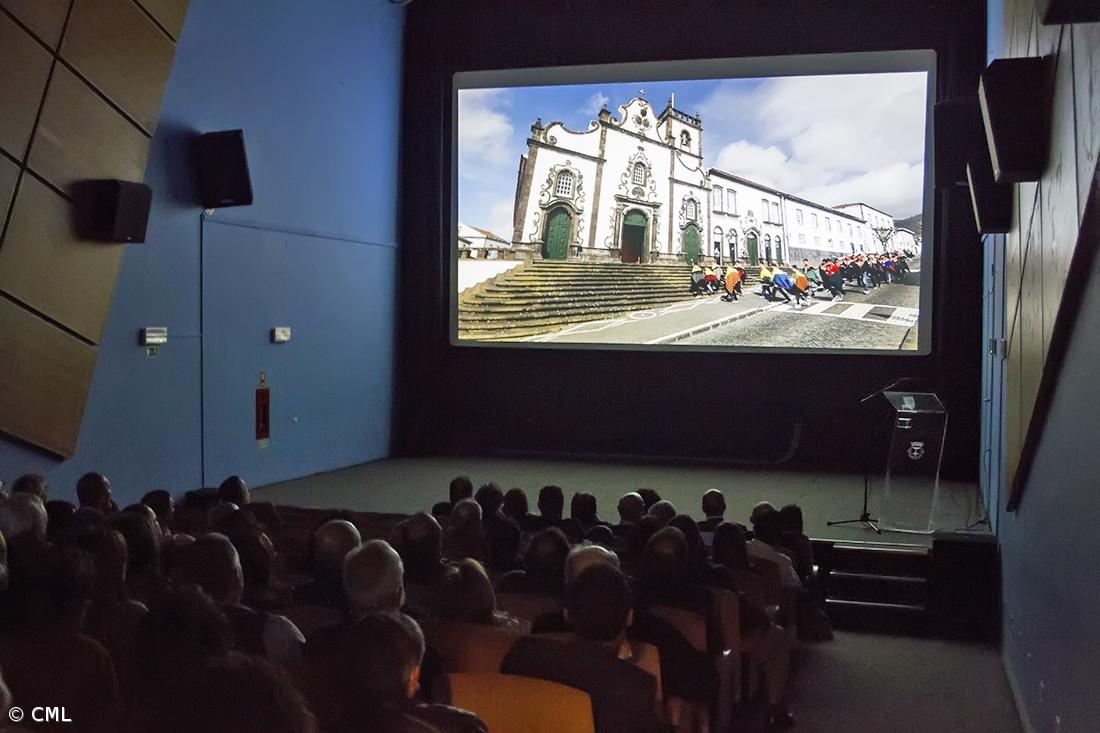 Documentário “Romeiros do Arcanjo – Heranças da Fé” vencedor do prémio Ayres d´Aguiar – Imagem 2