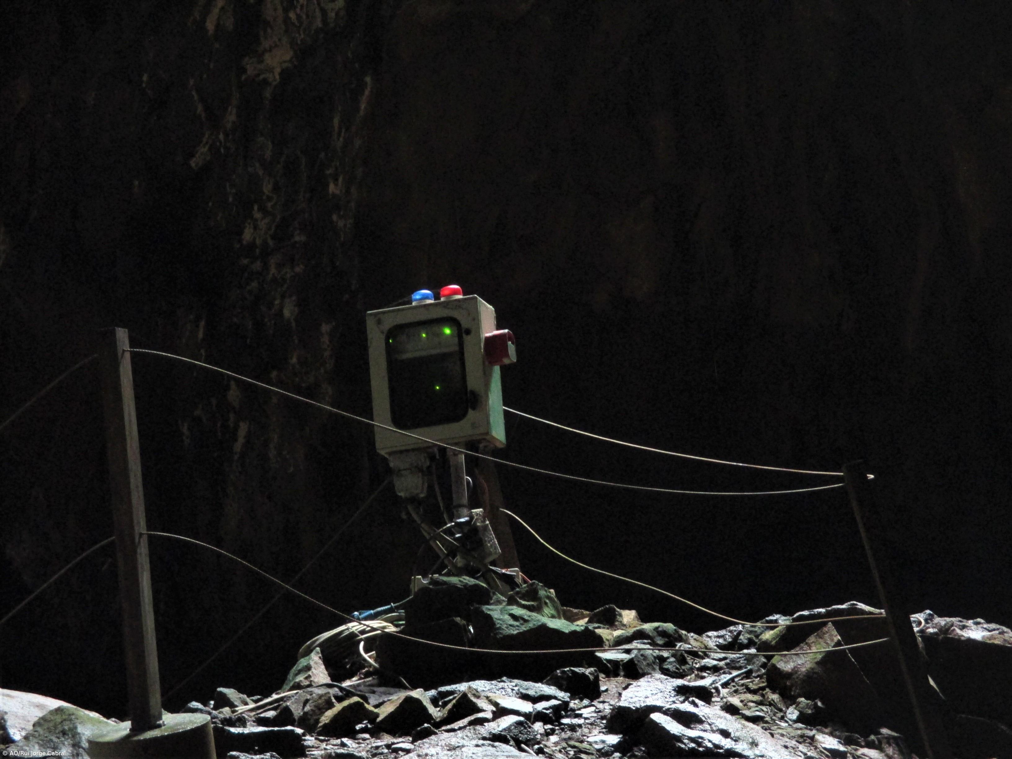 Maior abóbada vulcânica da Europa com recorde de visitas – Imagem 7