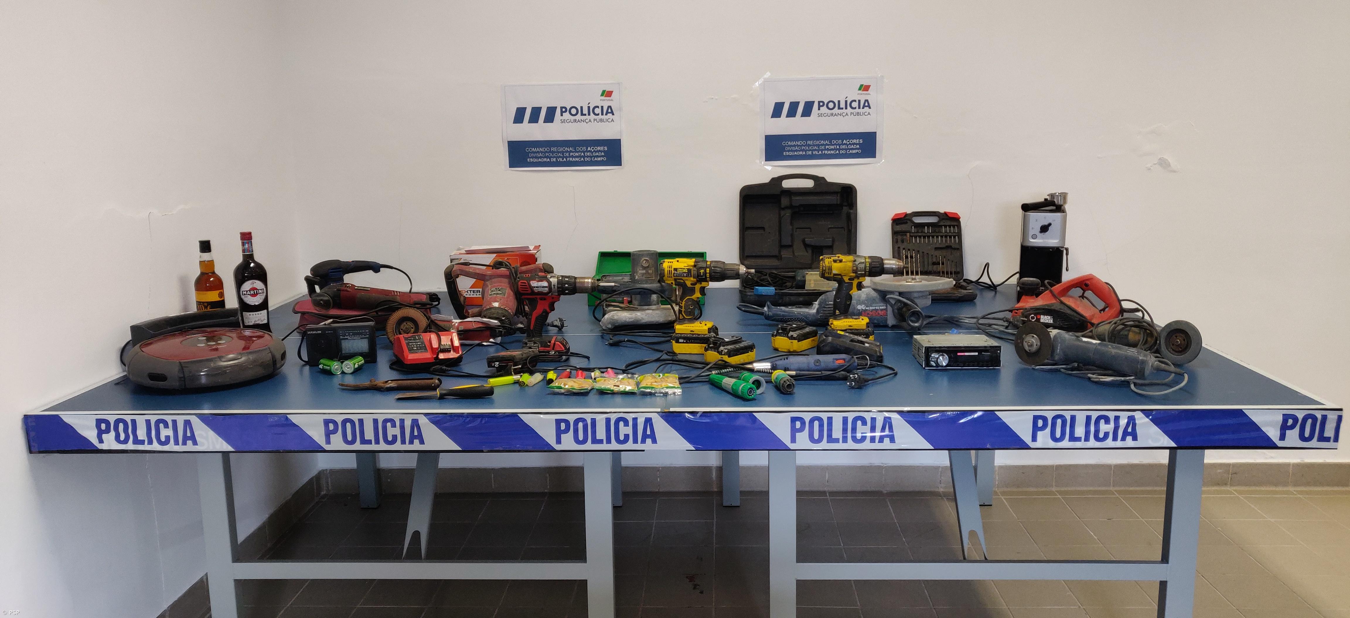 Homem detido por suspeita de furtos – Imagem 1