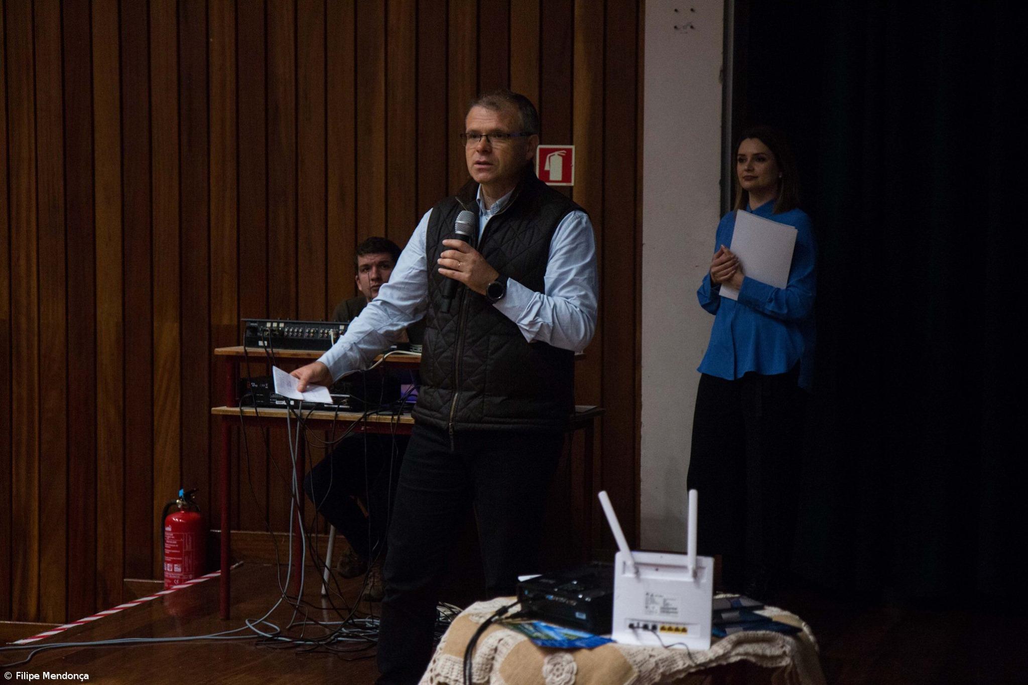 Alunos açorianos com a cultura dos Açores na palma da mão – Imagem 4