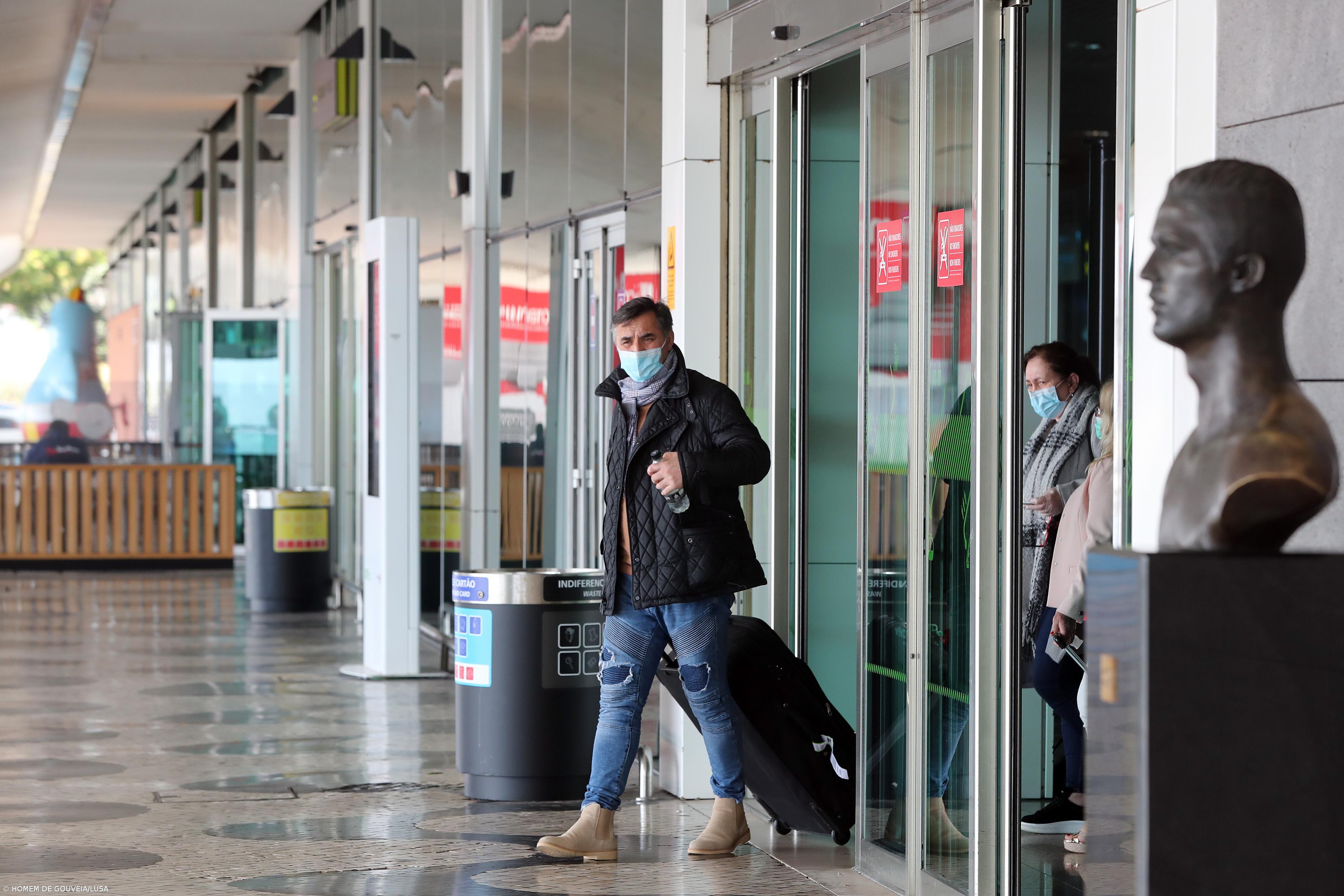 Suspenso atual modelo de atribuição de subsídios a viagens dos madeirenses – Imagem 1