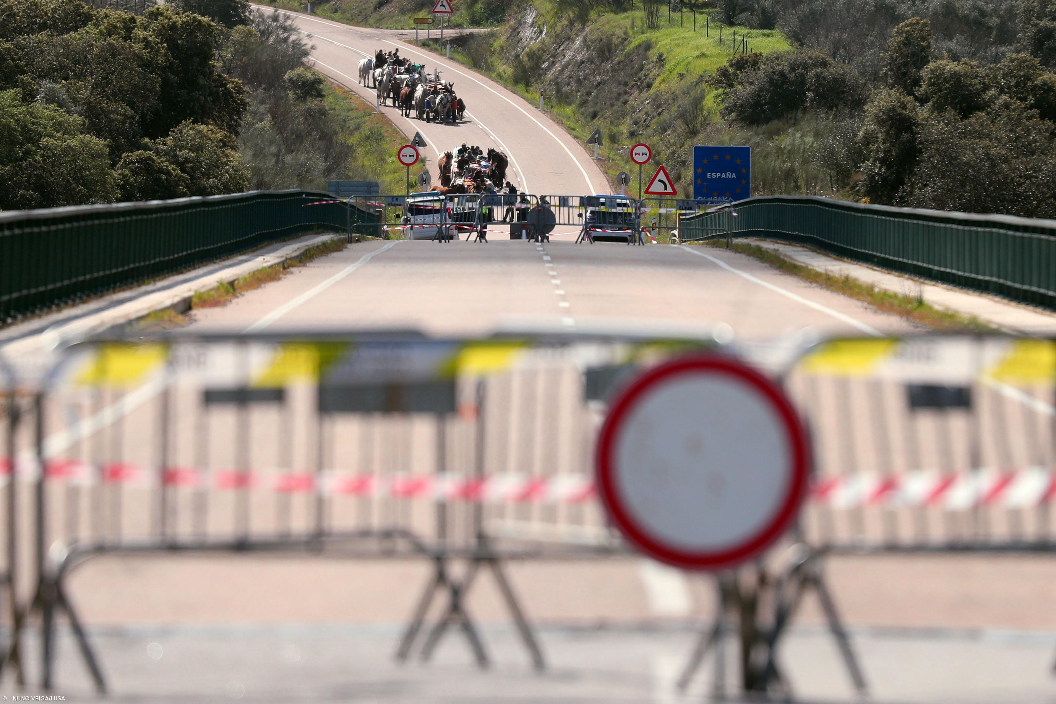 Covid-19: Mil pessoas impedidas de entrar em Espanha pelo Algarve desde fecho de fronteiras  – Imagem 1