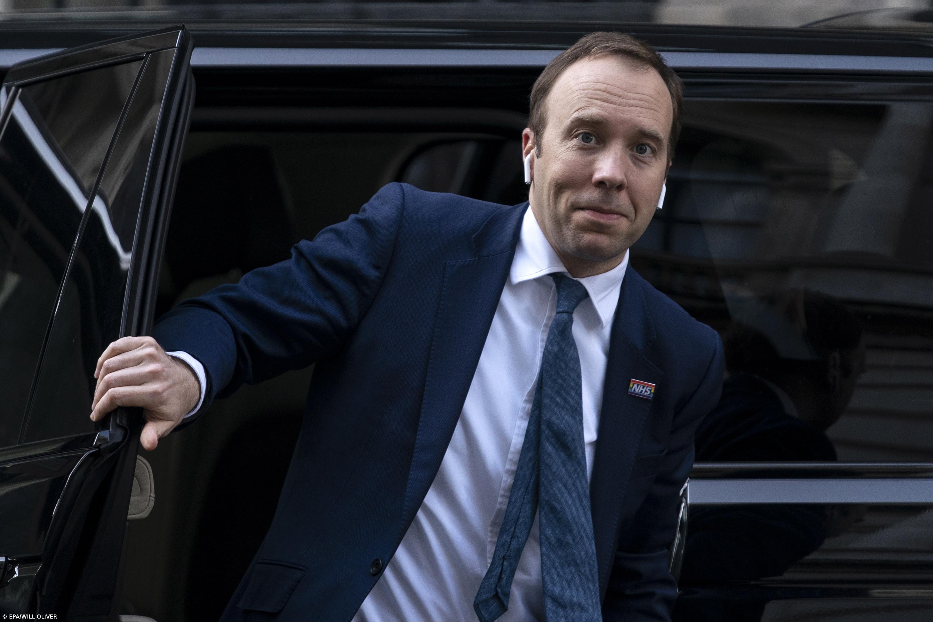 Multas de 33 euros ou mais por desobediência ao confinamento no Reino Unido – Imagem 1