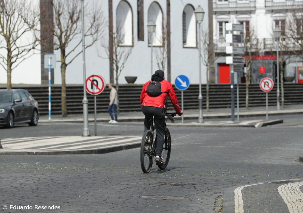 Retrato de Ponta Delgada a cumprir o estado de emergência – Imagem 24