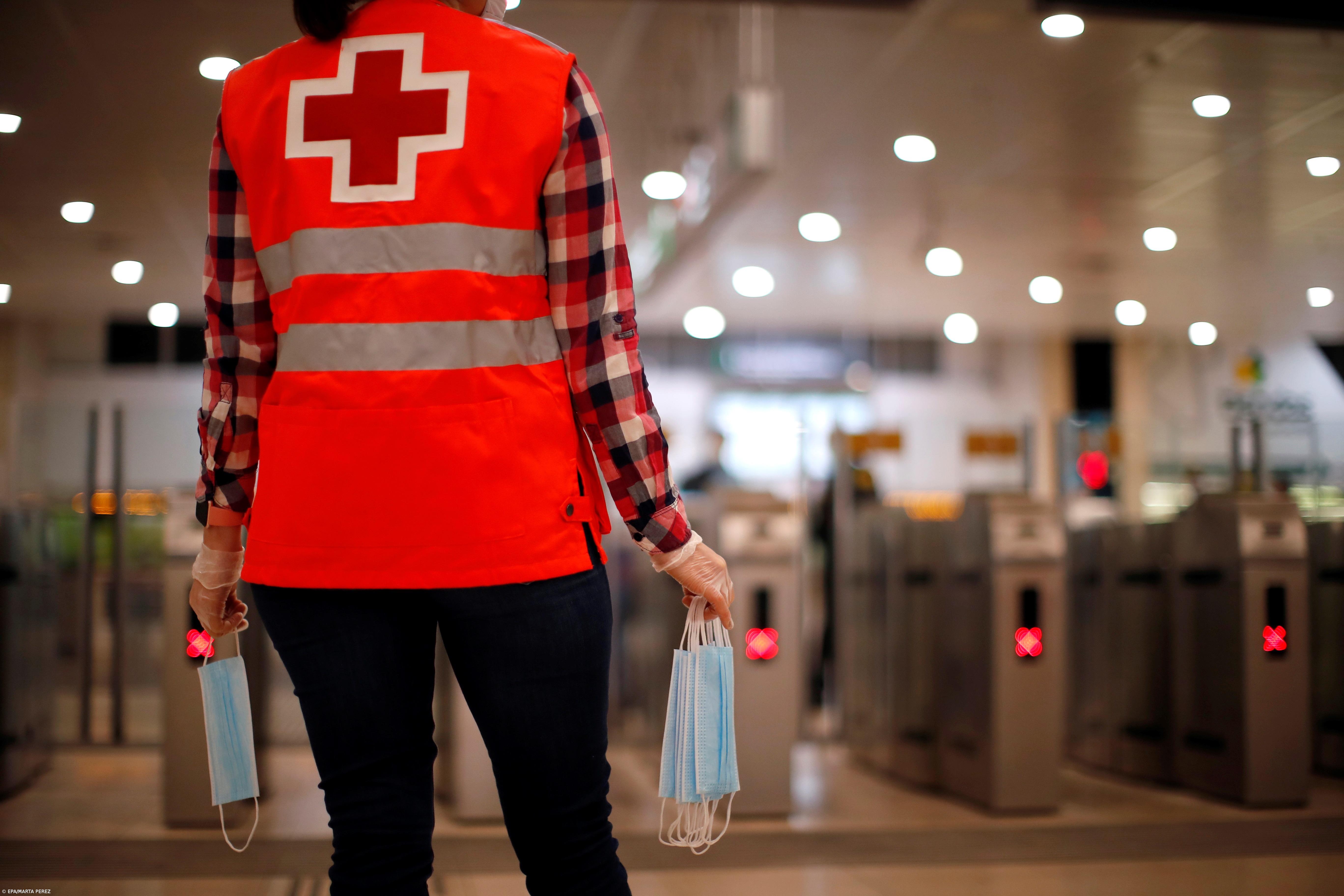 Espanha regista mais de 12.000 novos casos e 126 mortes num dia – Imagem 1