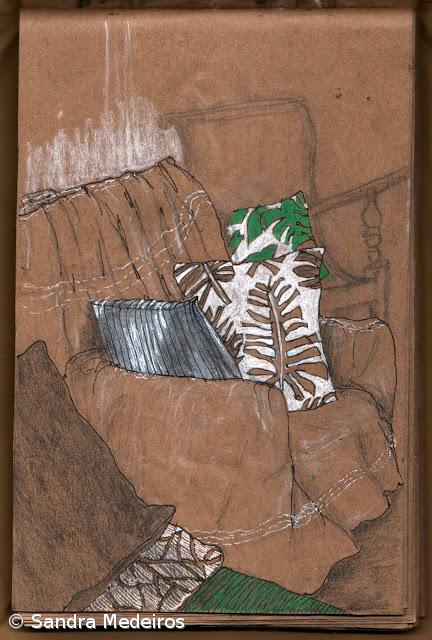 #16 - Um monte de almofadas – Imagem 1