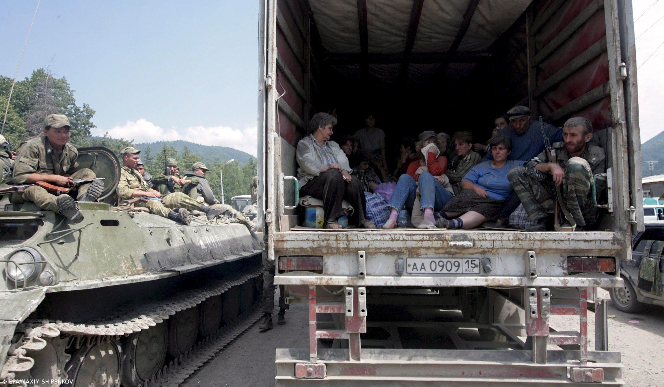 Medvedev comunica a Solana fim das operações militares – Imagem 1
