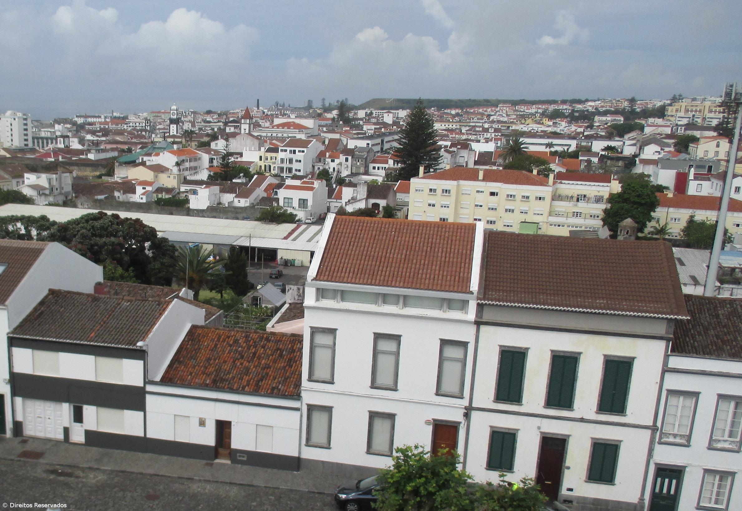 Região aprovou pedidos de alojamento para 17 profissionais de saúde – Imagem 1