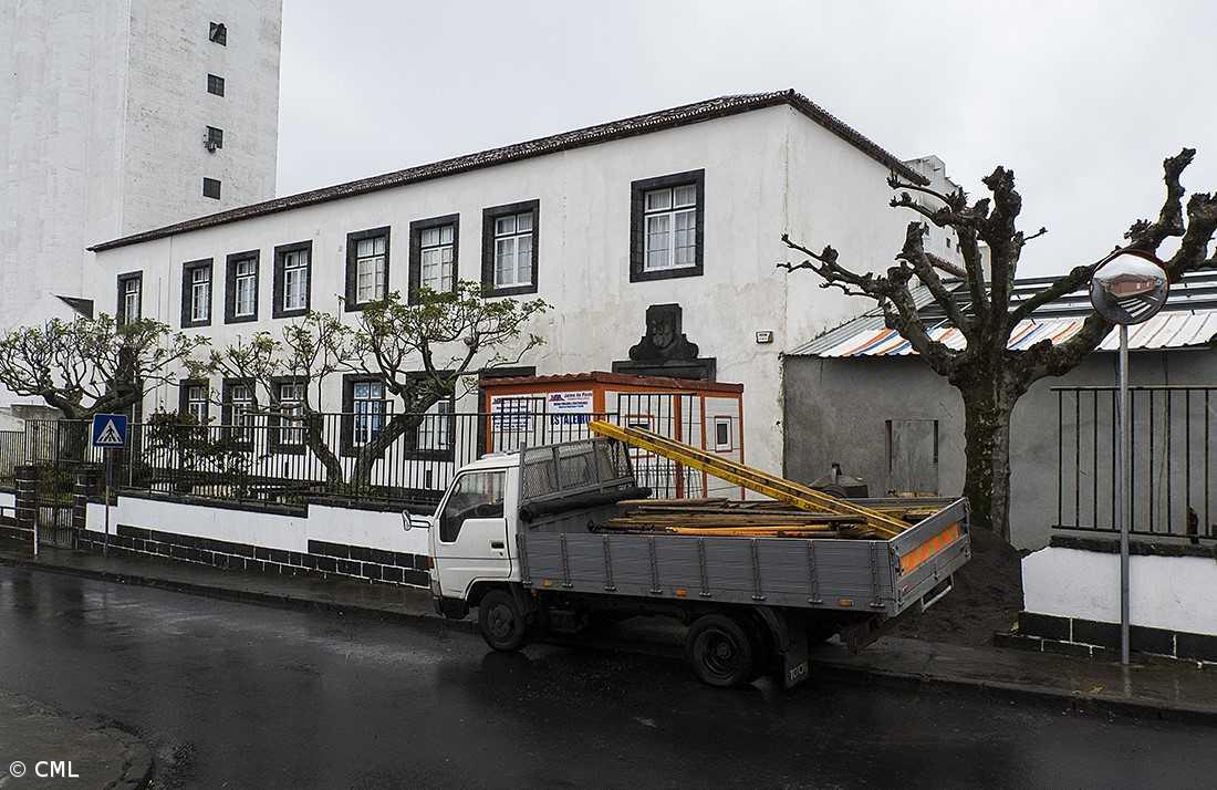 Construção de alpendre na EBI/JI Prof. Octávio Gomes Filipe – Imagem 2