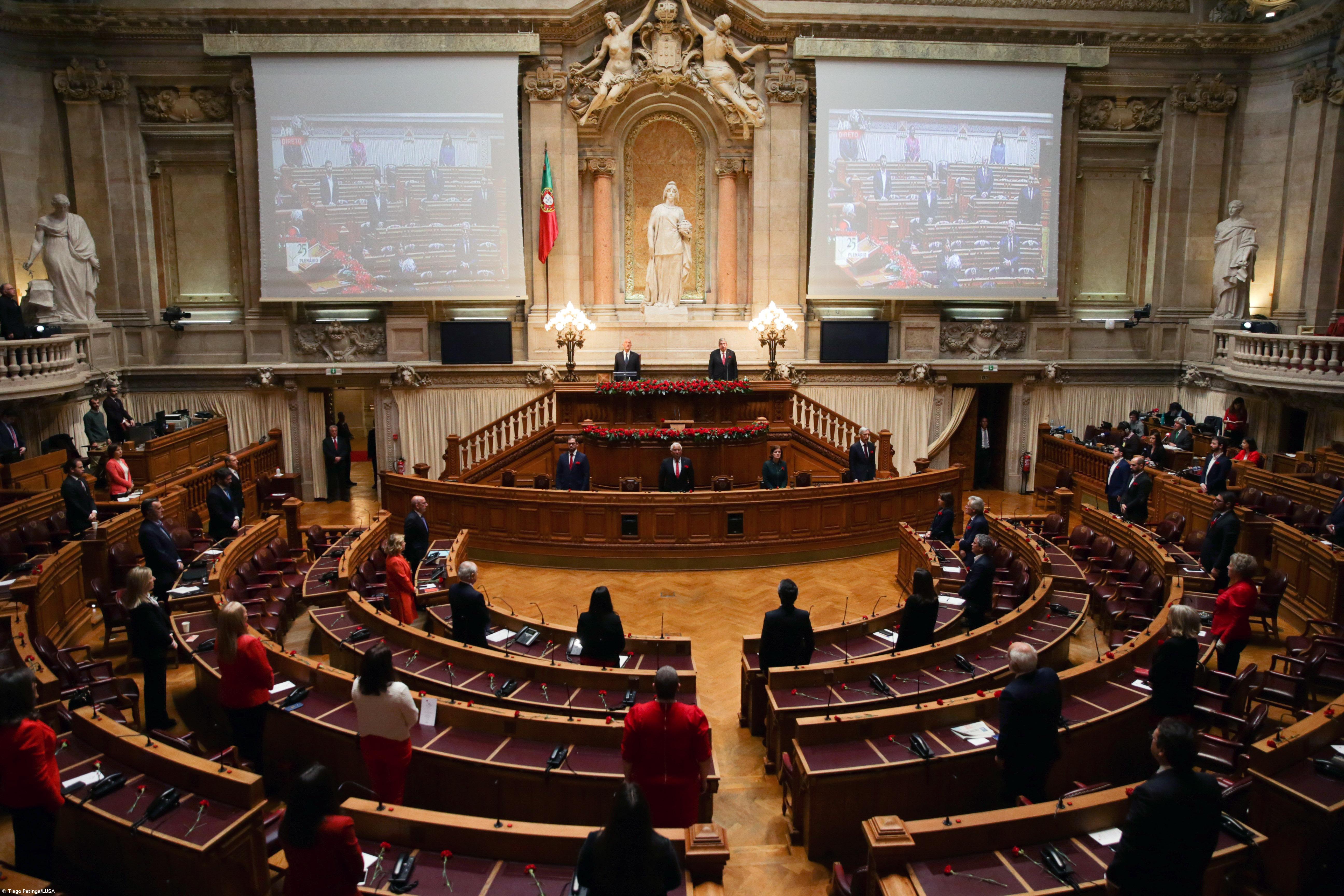 Parlamento Europeu saúda celebração do “Estado democrático” em Portugal – Imagem 1