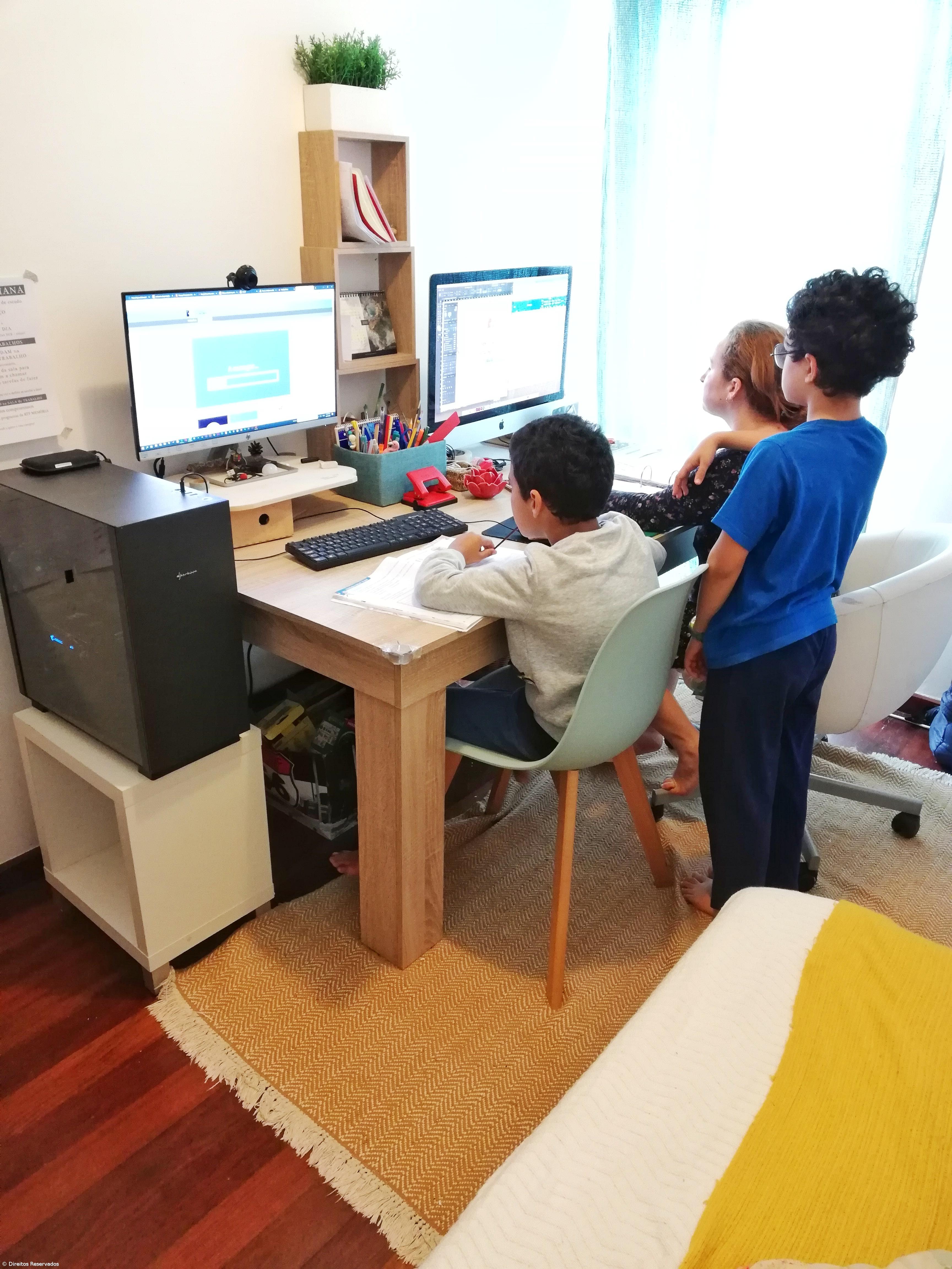 Os dias ‘loucos’ das famílias em tempos de telescola – Imagem 4