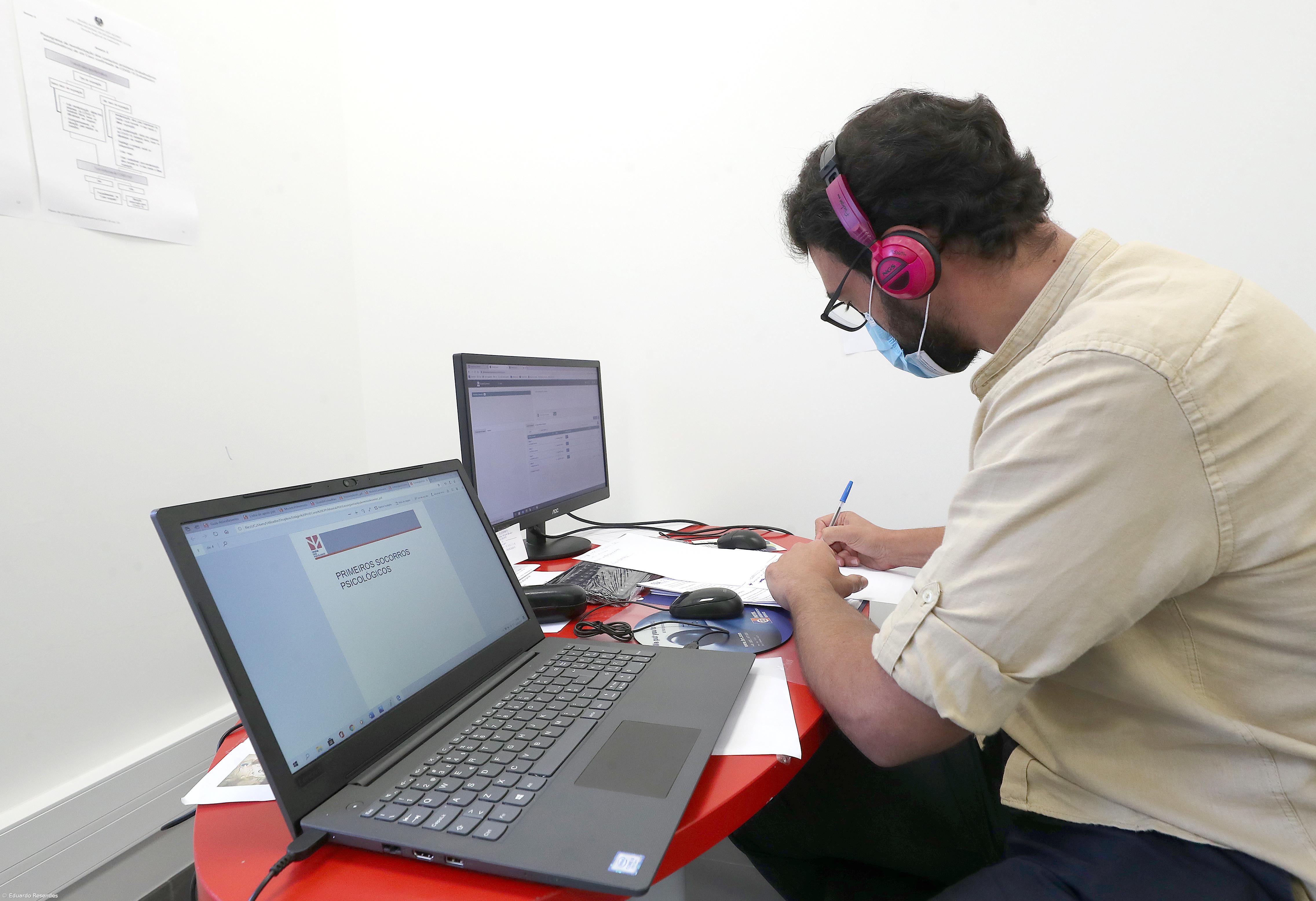 Linha de Apoio Psicológico tem recebido até 20 chamadas por dia – Imagem 4