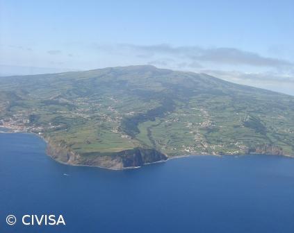 Autoridades fazem buscas por praticante de mergulho desaparecido ao largo do Faial – Imagem 1