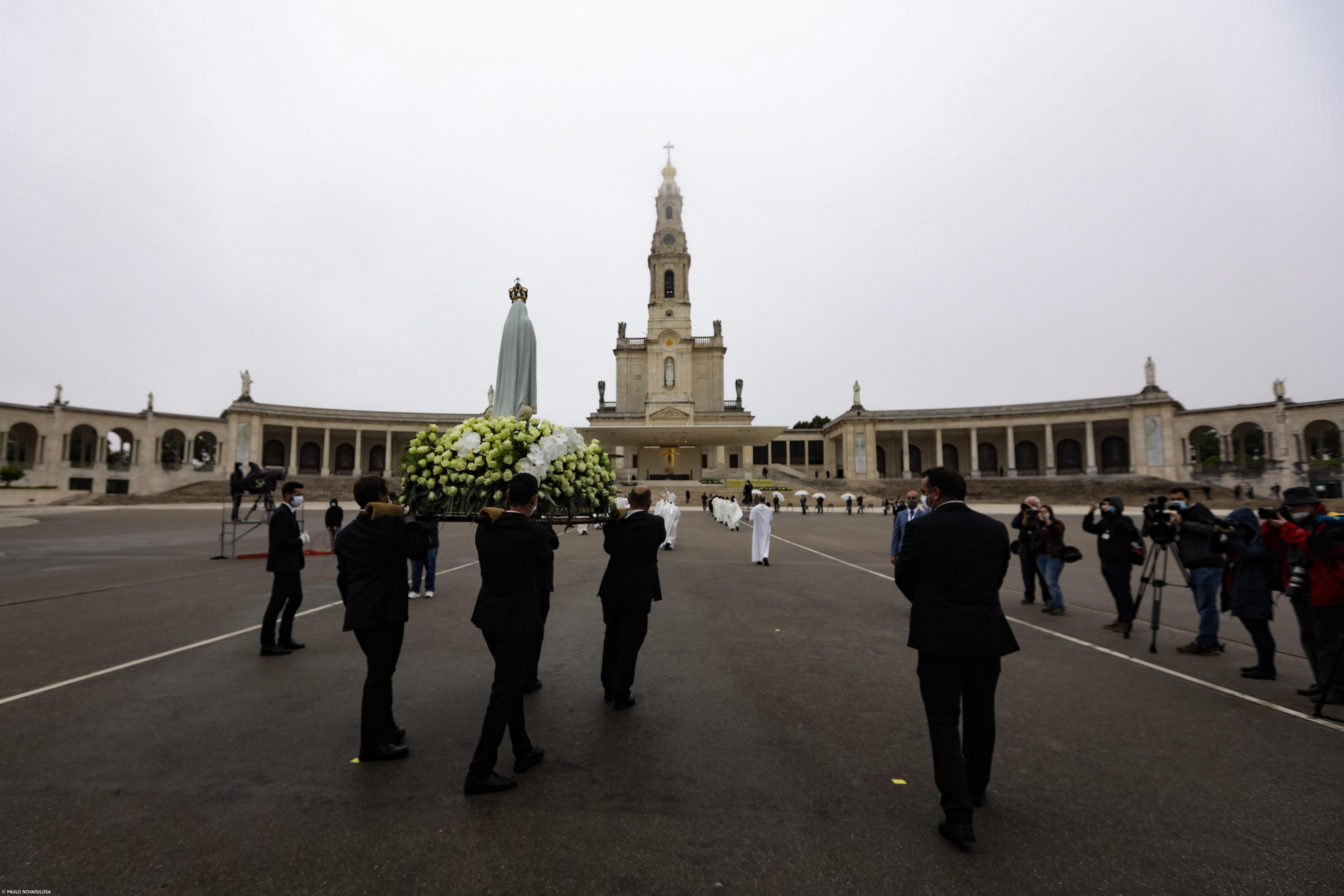 Santuário de Fátima “vazio mas não deserto” – Imagem 5