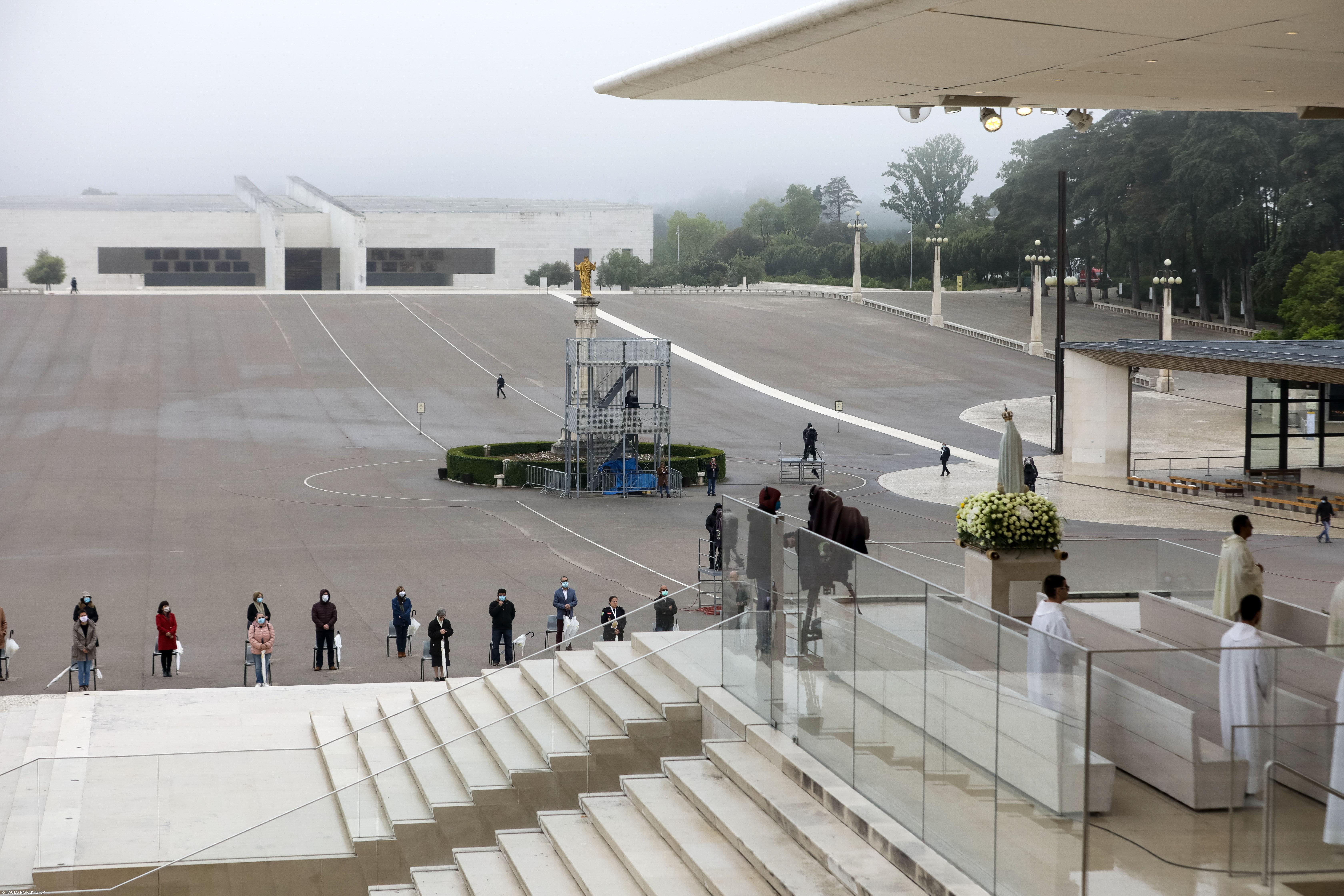 Santuário de Fátima “vazio mas não deserto” – Imagem 9