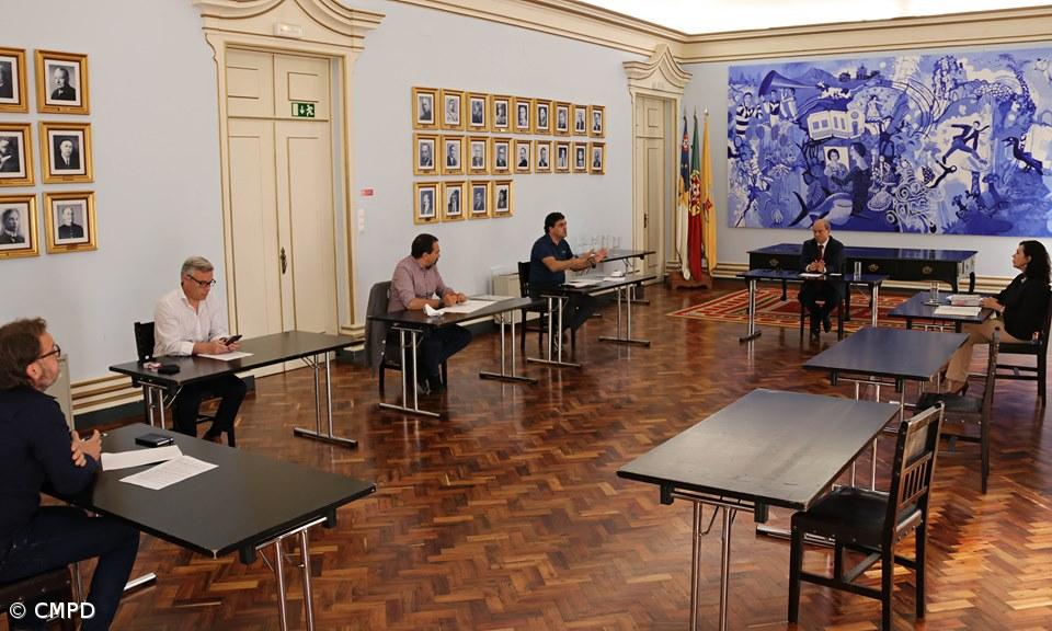 Câmara de Ponta Delgada reúne com agentes culturais – Imagem 1