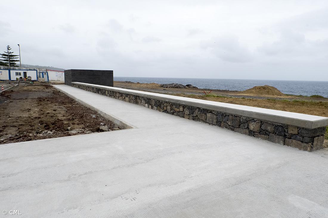 Obra do Passeio Marítimo no concelho da Lagoa decorre a bom ritmo  – Imagem 3