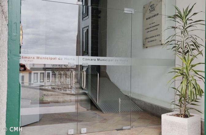 Câmara da Horta apoia munícipes carenciados na melhoria das condições de habitação – Imagem 1