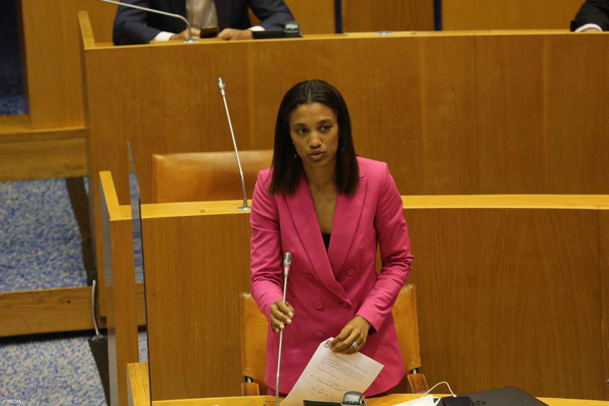 "Angra do Heroísmo continua com apenas uma tripulação em período noturno" – Imagem 1