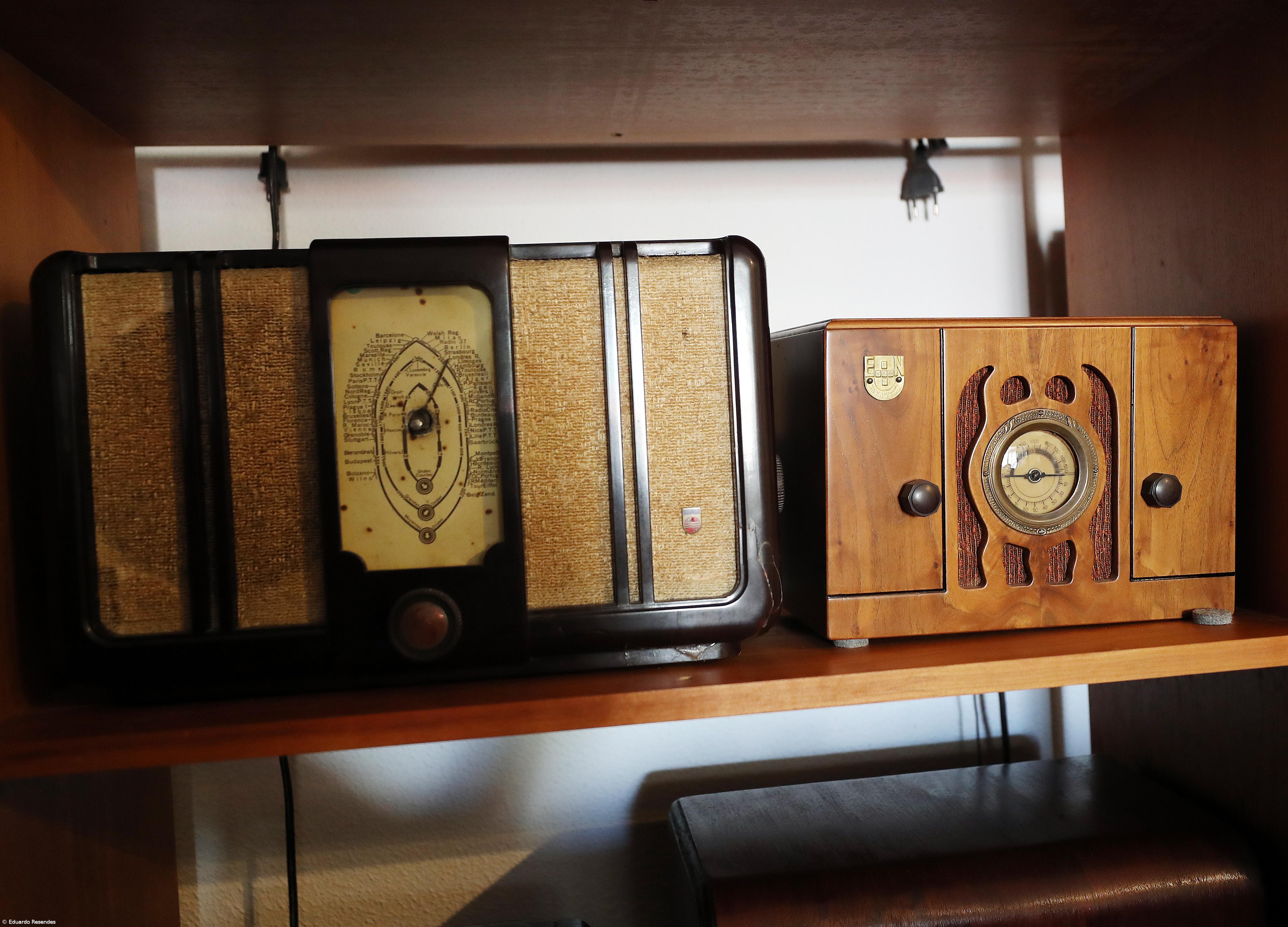 Colecionador de rádios antigos sonha com exposição – Imagem 4