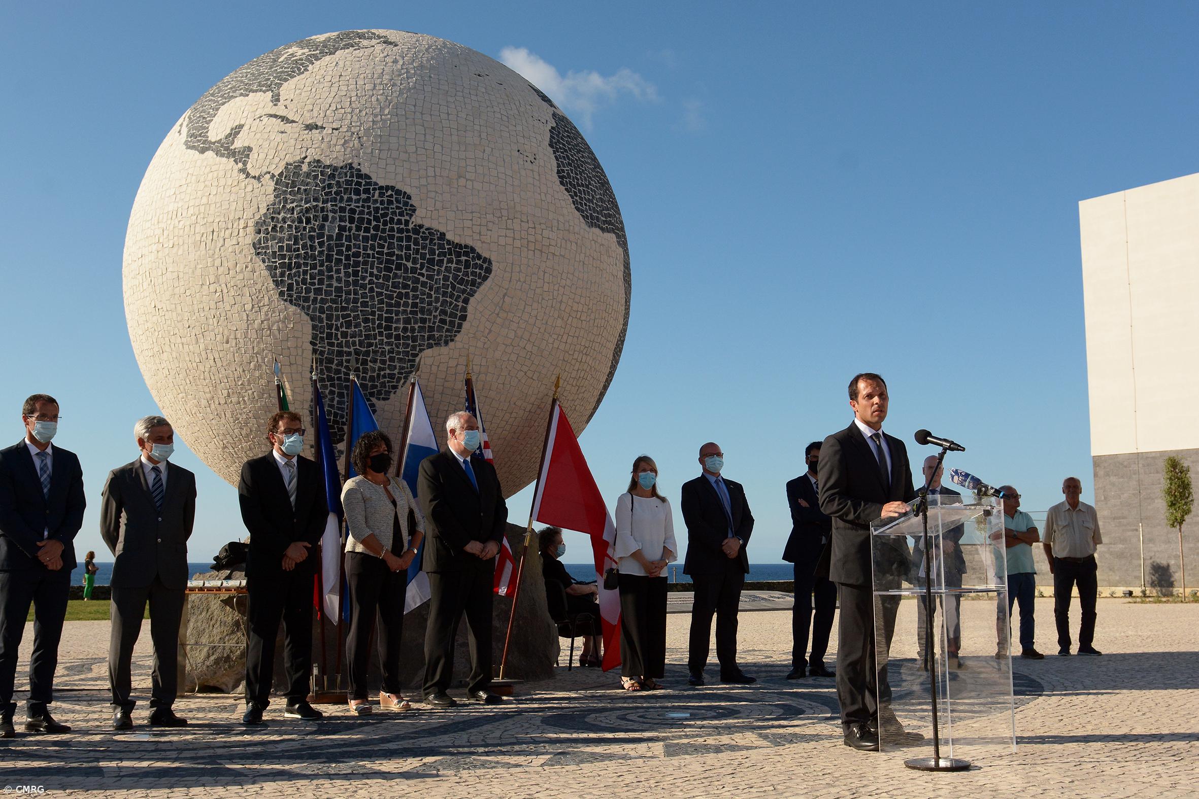 Inauguração da Praça do Emigrante na Ribeira Grande – Imagem 2
