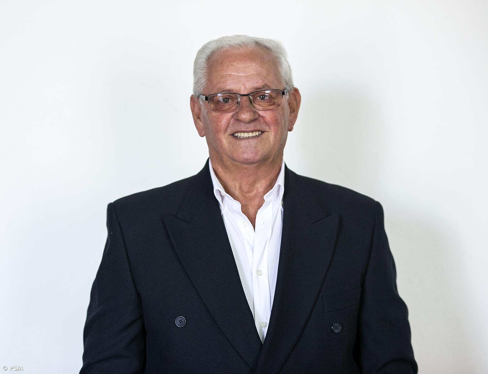 Hélio Costa mandatário da lista do PS/Terceira às próximas eleições legislativas – Imagem 1