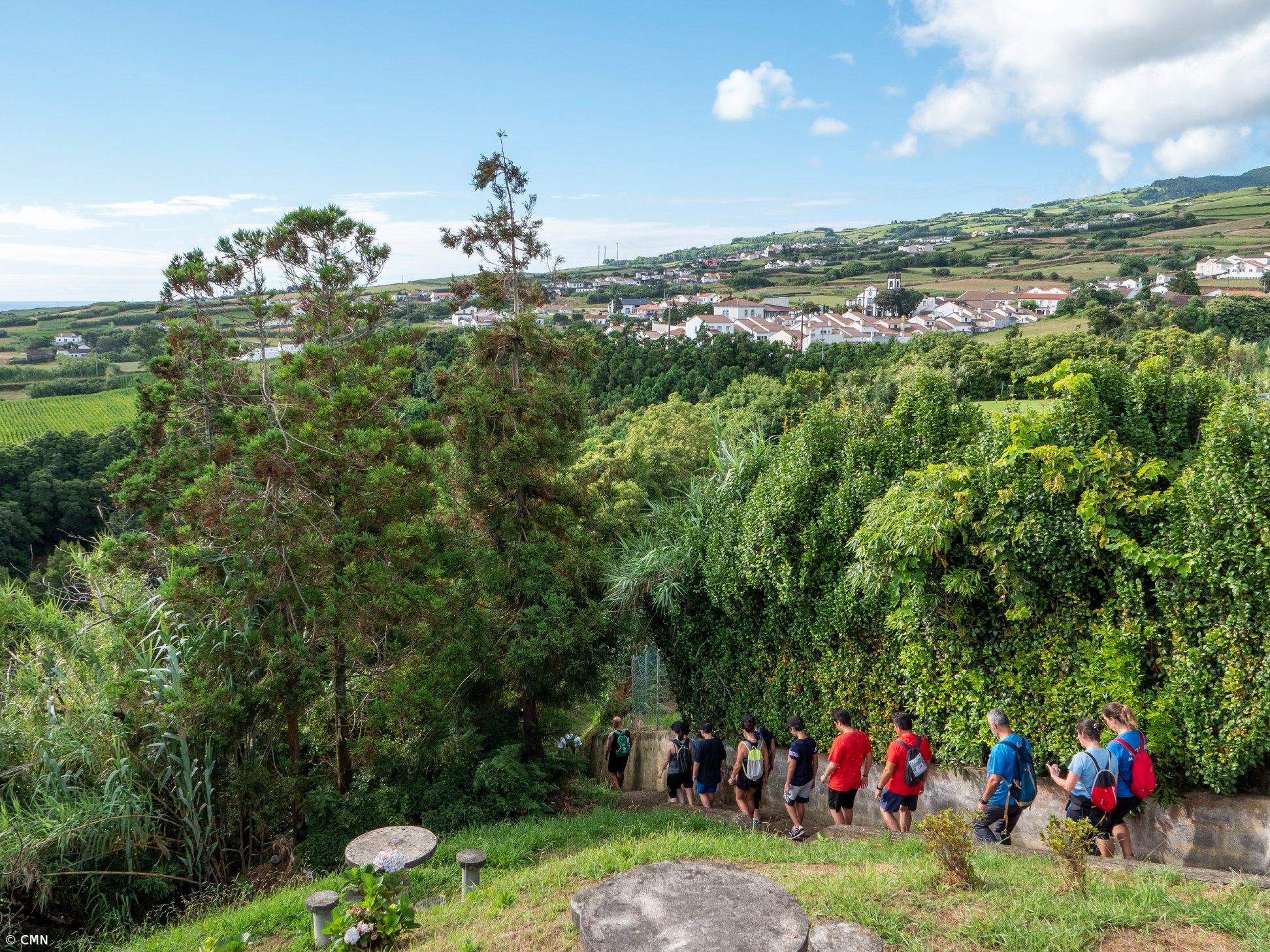 Passeio pedestre no Nordeste contribui para Liga Contra o Cancro  – Imagem 2