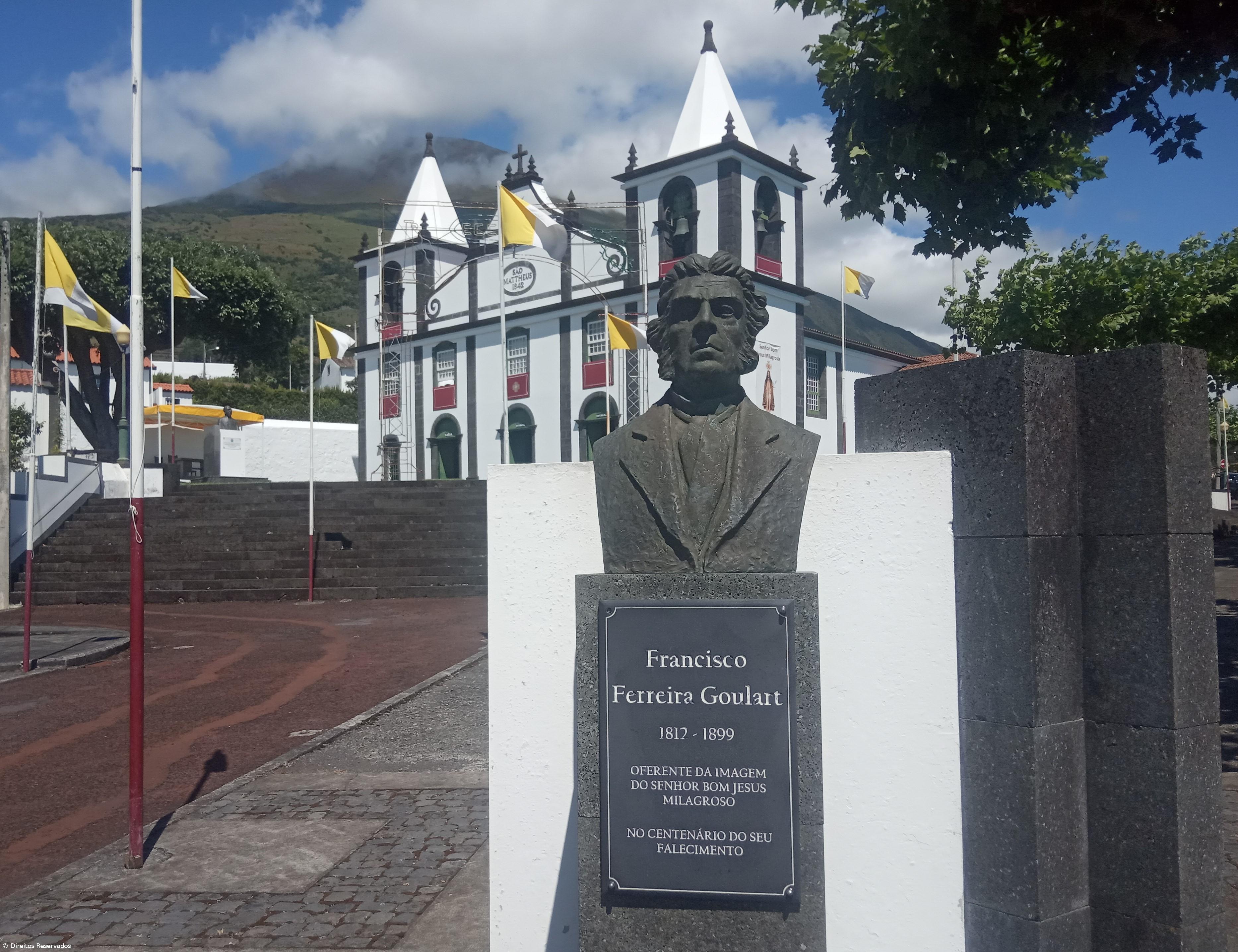 “The saint has a look that speaks”  – Imagem 2