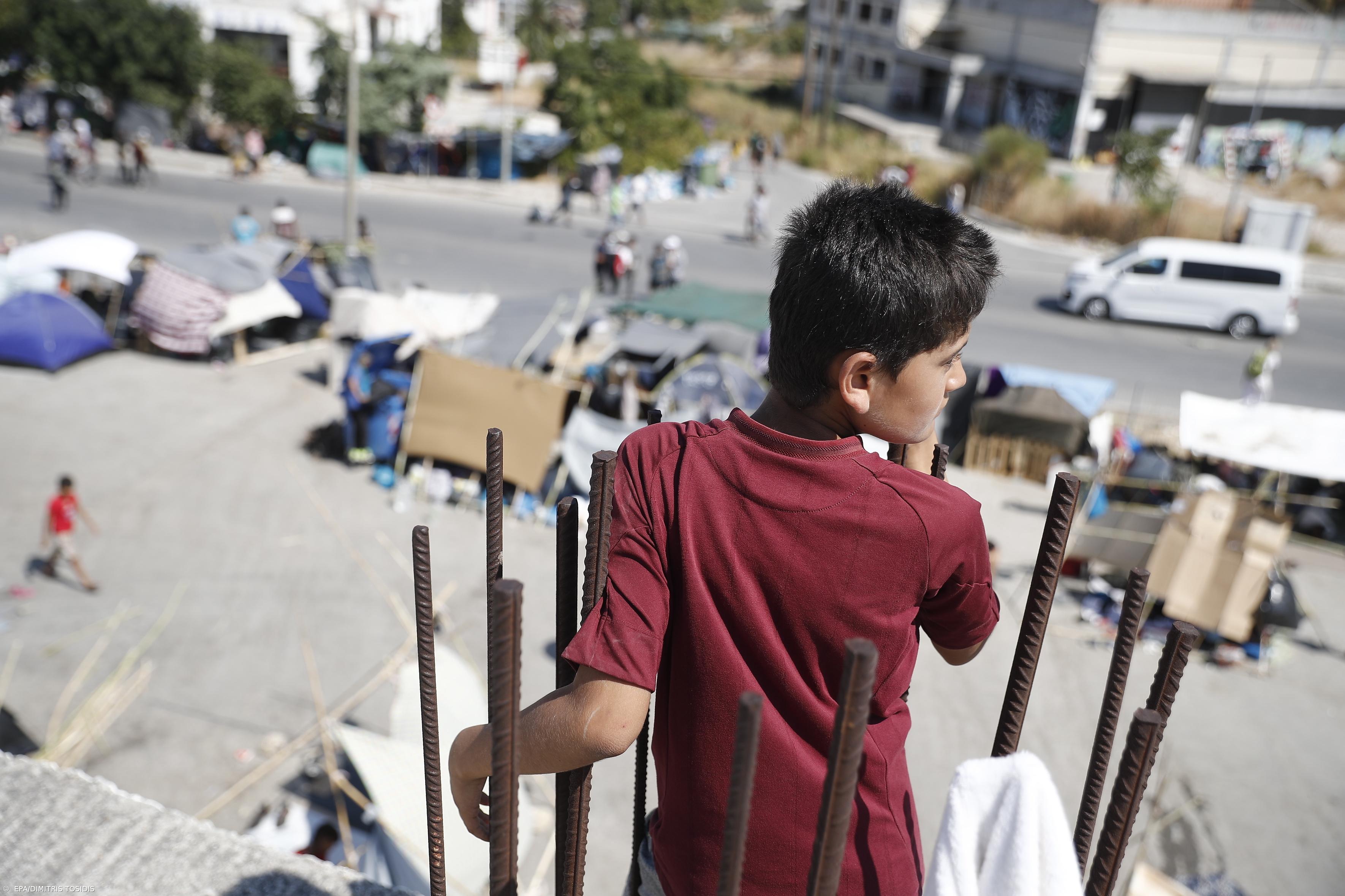 Portugal recebe grupo de 22 menores não acompanhados de campos de refugiados da Grécia – Imagem 1